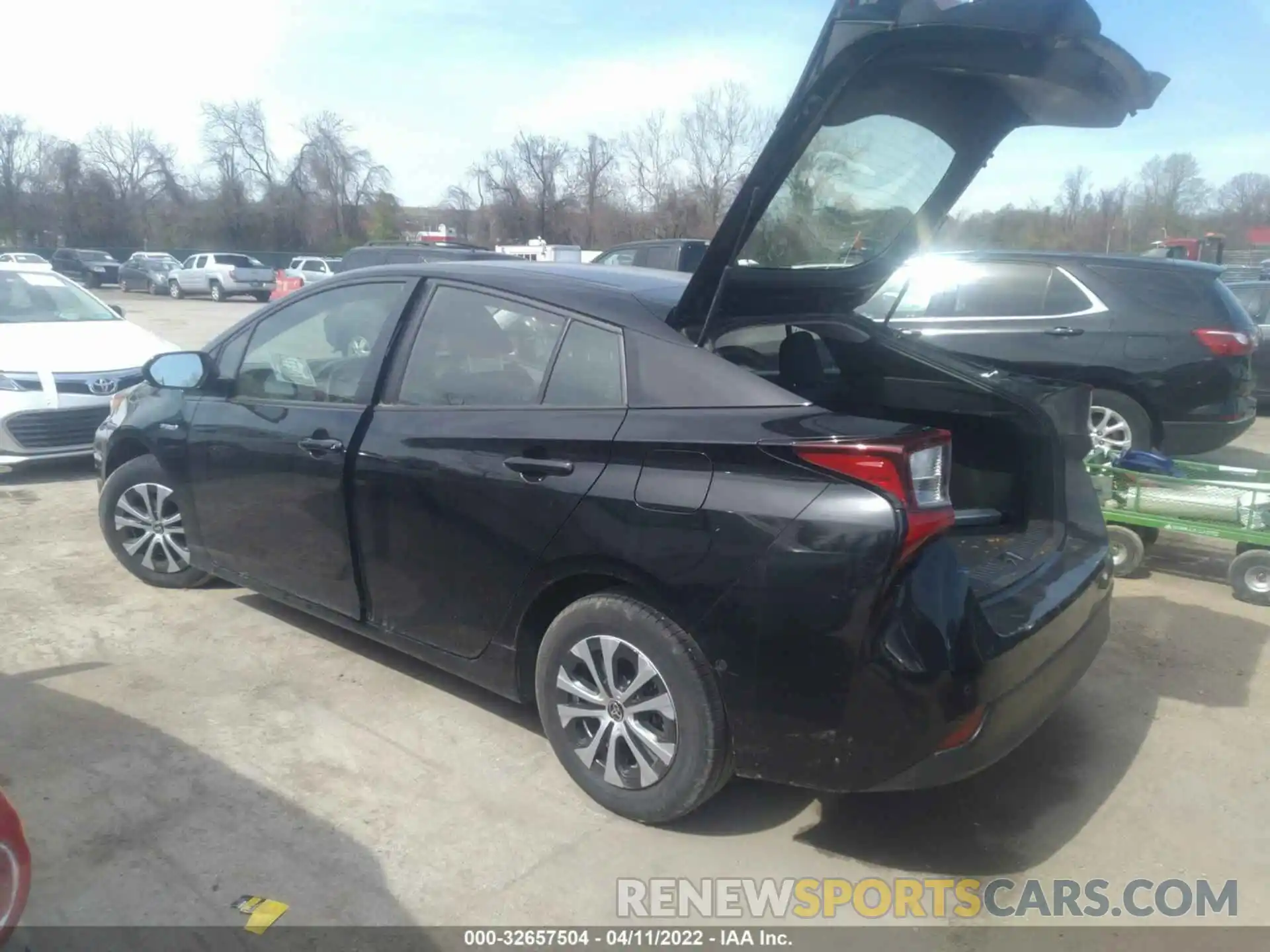 3 Photograph of a damaged car JTDL9RFU8L3019836 TOYOTA PRIUS 2020