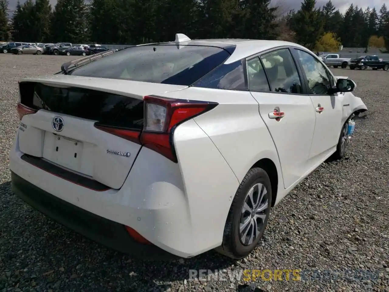 4 Photograph of a damaged car JTDL9RFU8L3020081 TOYOTA PRIUS 2020