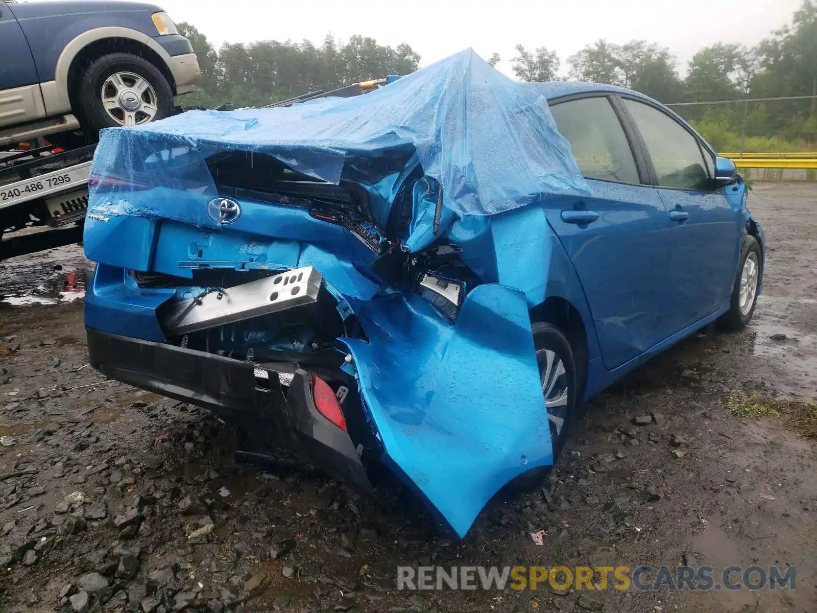 4 Photograph of a damaged car JTDL9RFU9L3013236 TOYOTA PRIUS 2020