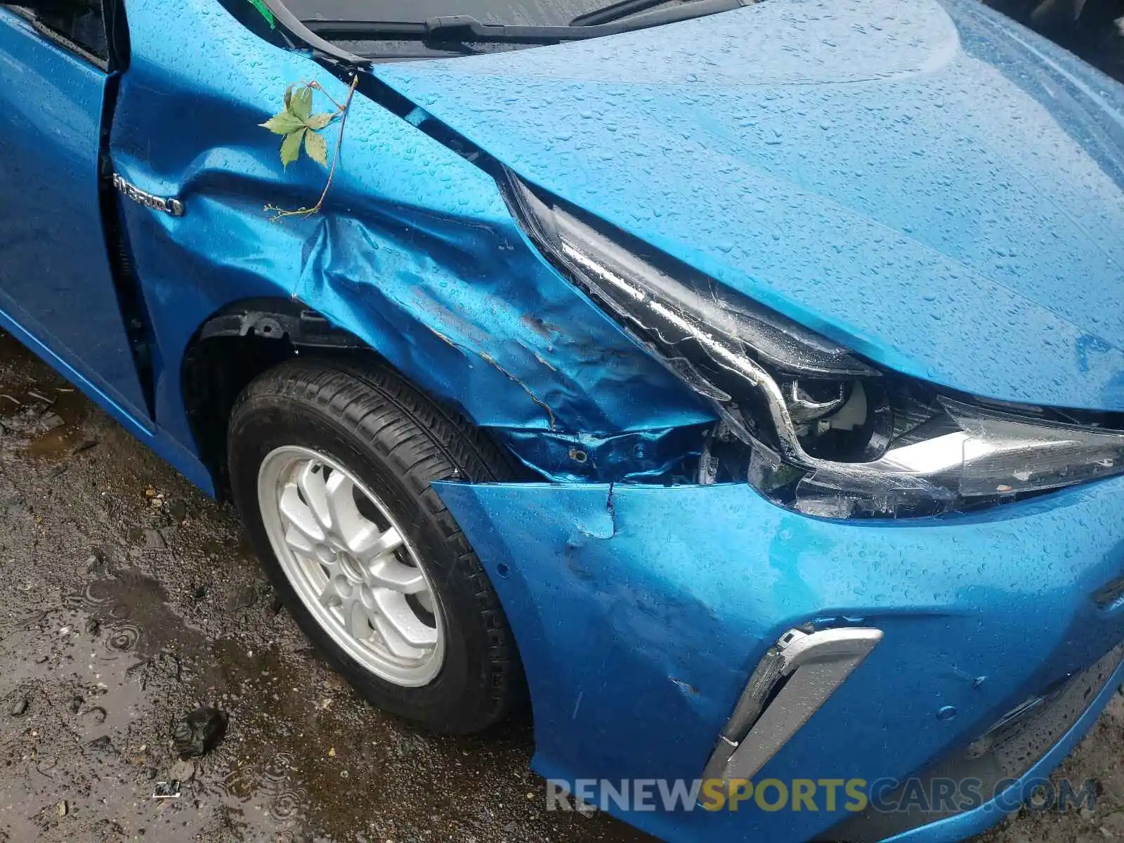 9 Photograph of a damaged car JTDL9RFU9L3013236 TOYOTA PRIUS 2020