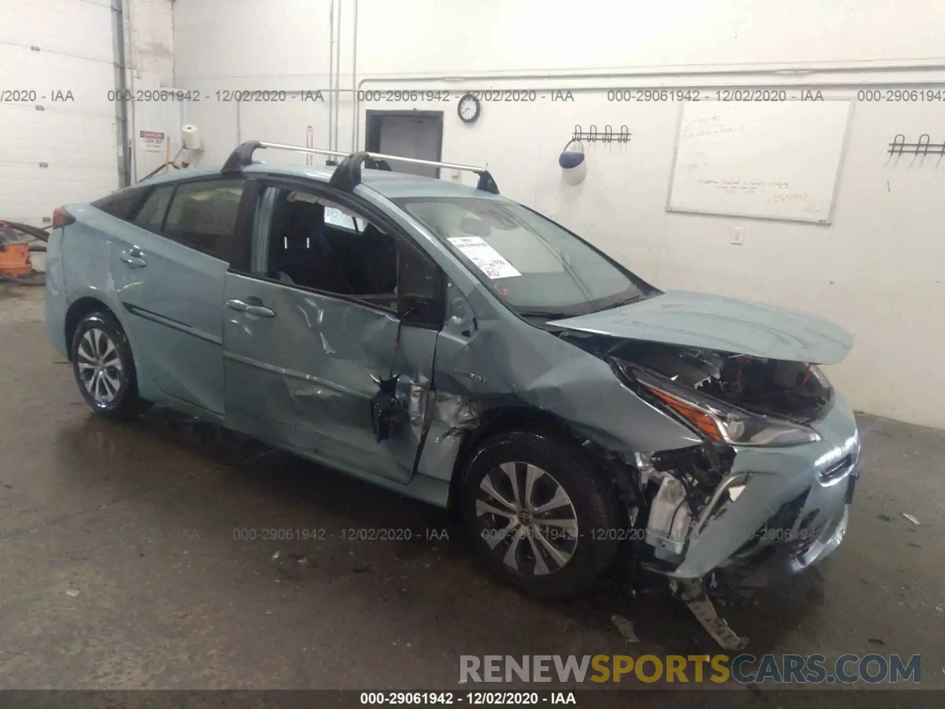 1 Photograph of a damaged car JTDL9RFU9L3017450 TOYOTA PRIUS 2020