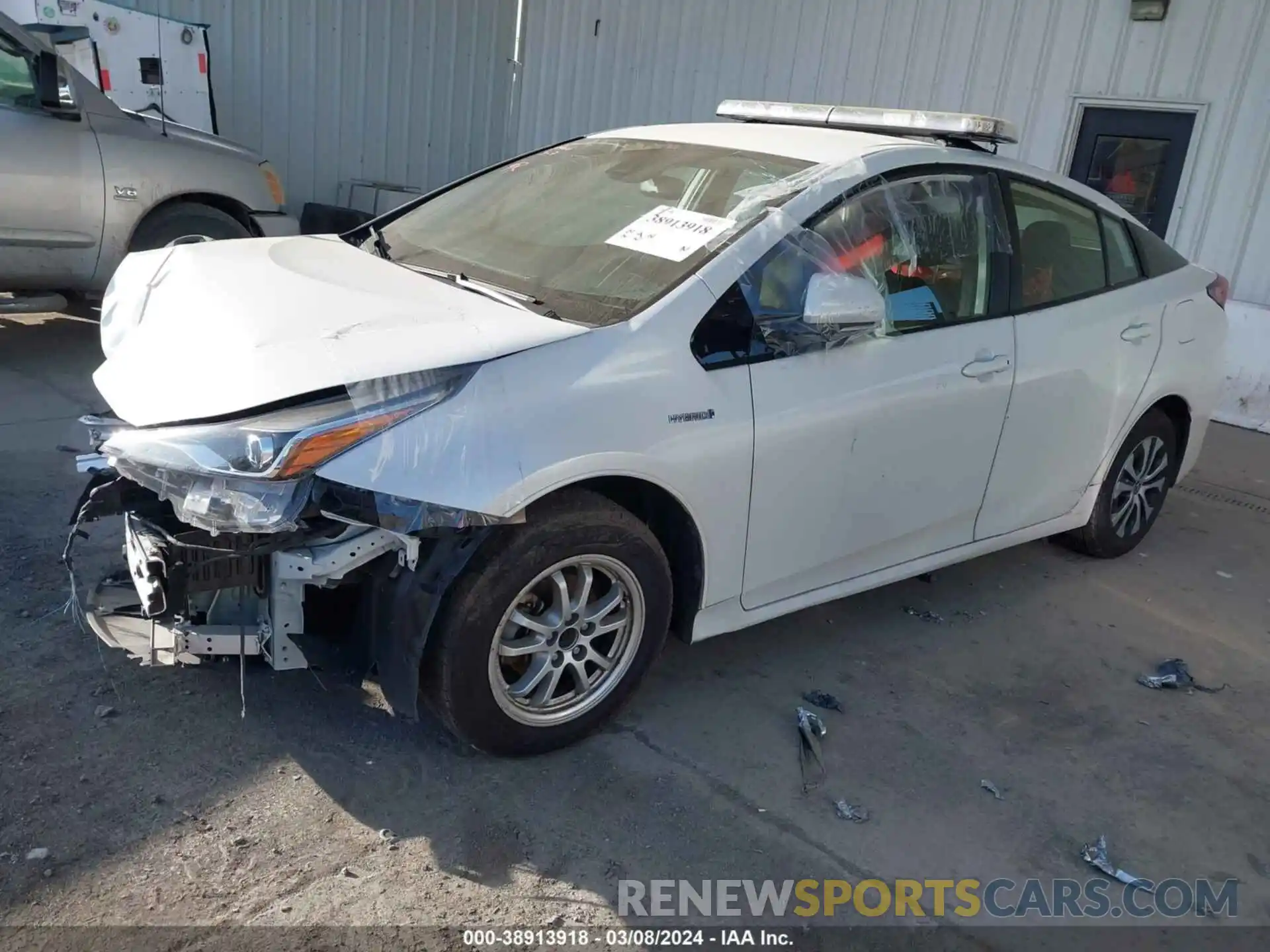 2 Photograph of a damaged car JTDL9RFU9L3019358 TOYOTA PRIUS 2020