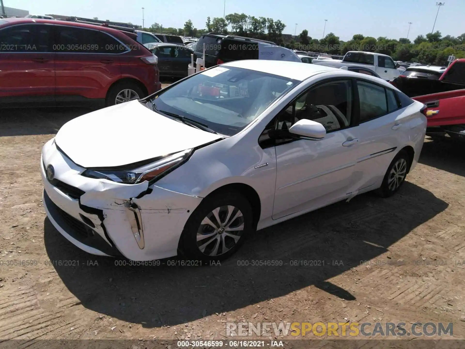 2 Фотография поврежденного автомобиля JTDL9RFUXL3016713 TOYOTA PRIUS 2020