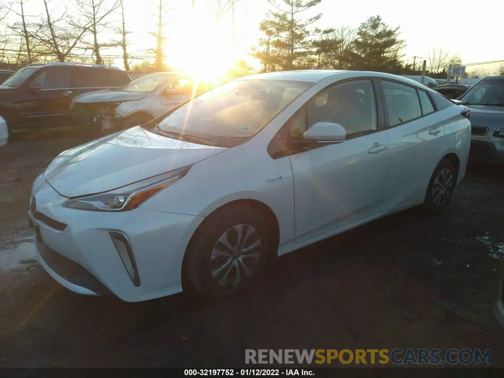 2 Photograph of a damaged car JTDL9RFUXL3020891 TOYOTA PRIUS 2020