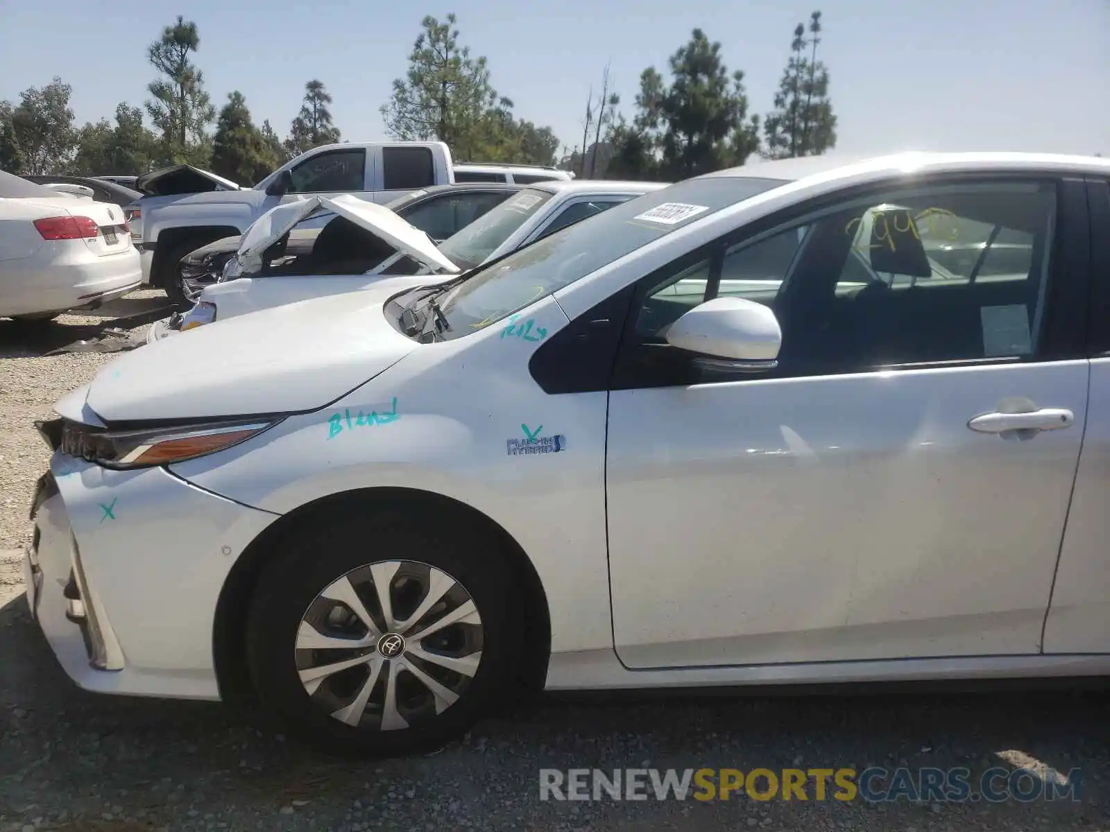 9 Photograph of a damaged car JTDKAMFP0M3174219 TOYOTA PRIUS 2021