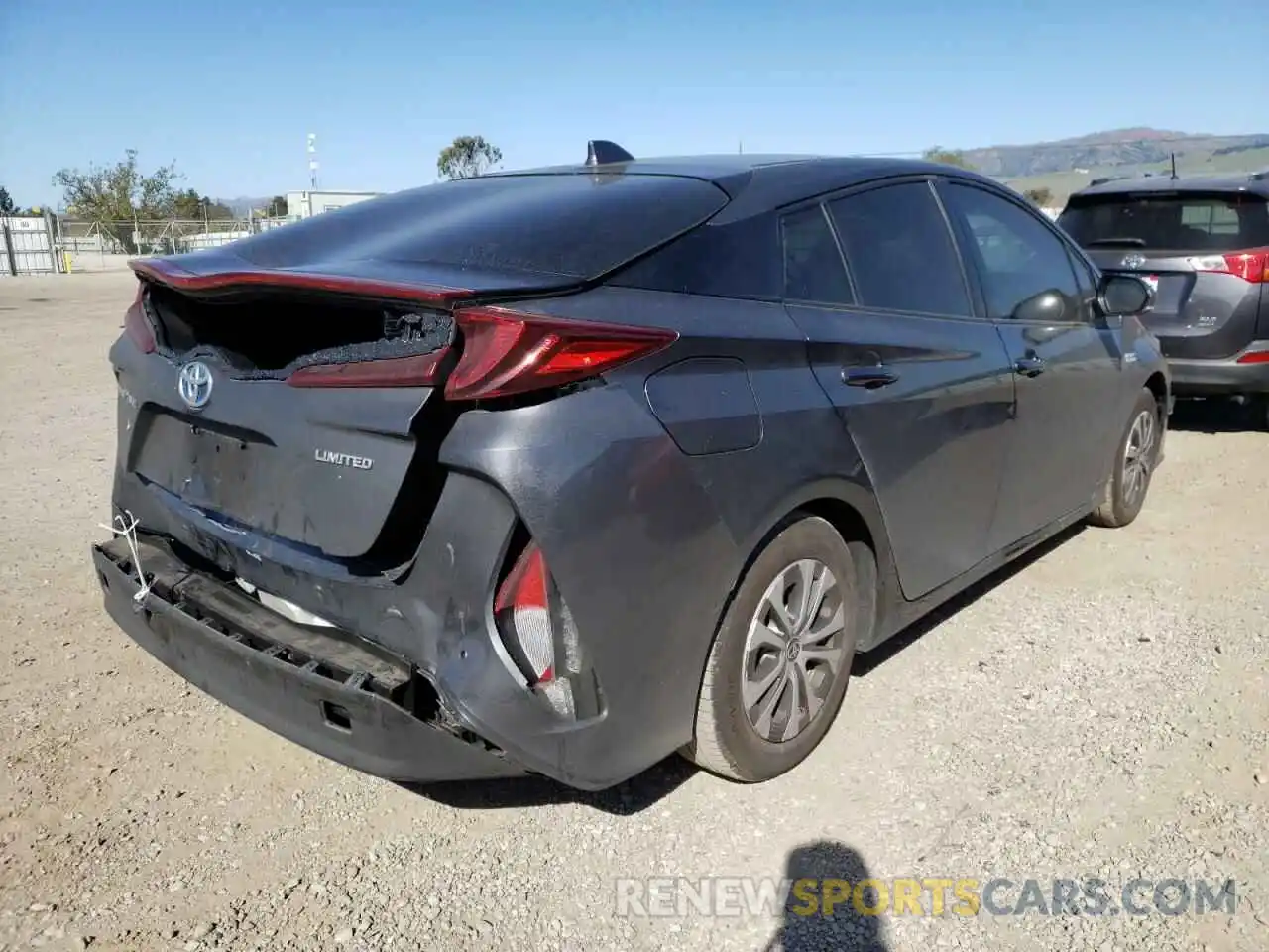 4 Photograph of a damaged car JTDKAMFP1M3183124 TOYOTA PRIUS 2021