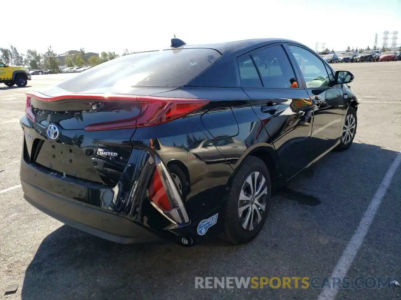 4 Photograph of a damaged car JTDKAMFP2M3172259 TOYOTA PRIUS 2021