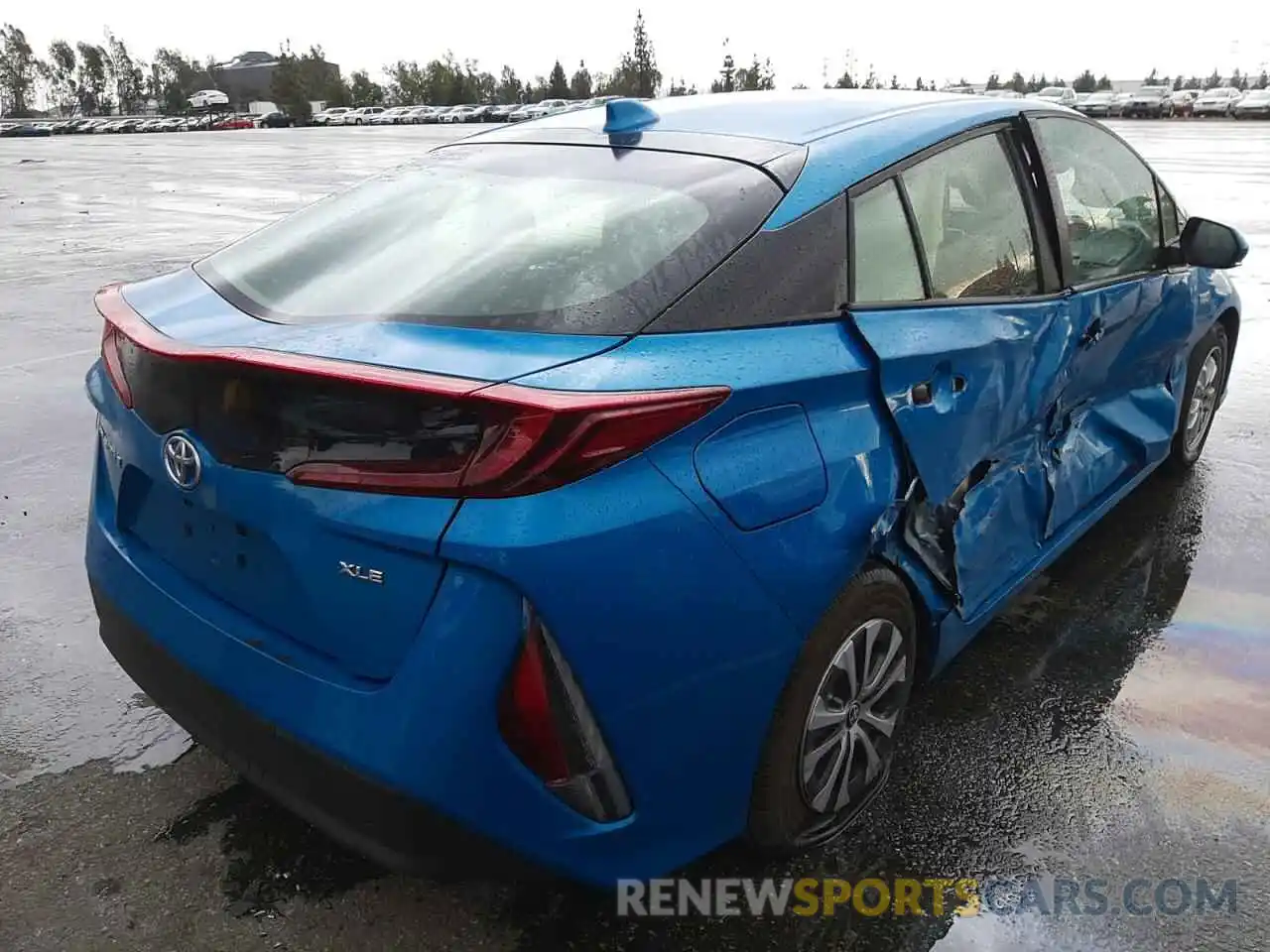 4 Photograph of a damaged car JTDKAMFP2M3174920 TOYOTA PRIUS 2021