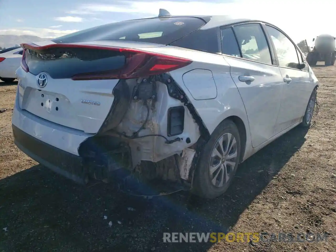 4 Photograph of a damaged car JTDKAMFP2M3195170 TOYOTA PRIUS 2021