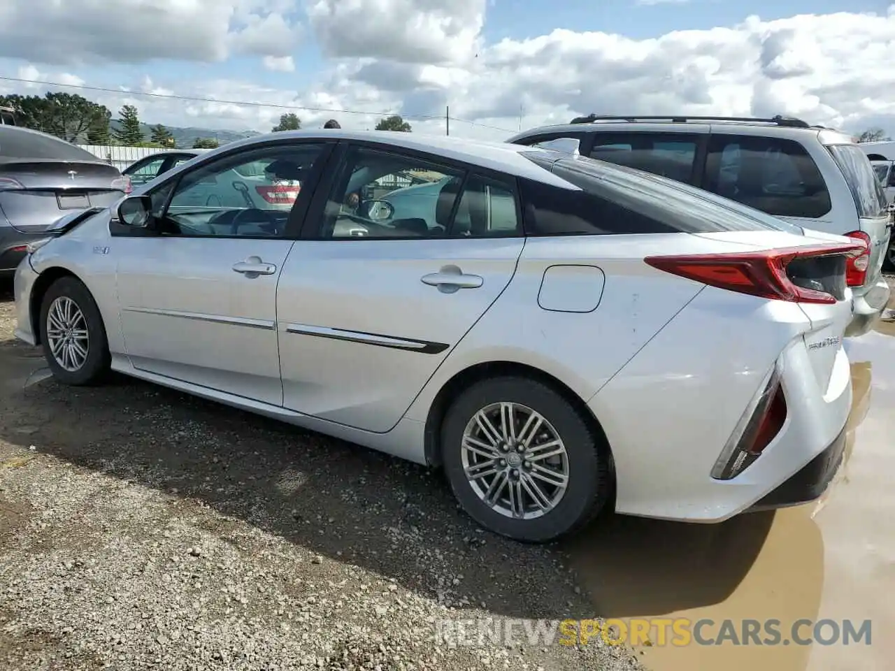 2 Photograph of a damaged car JTDKAMFP4M3180458 TOYOTA PRIUS 2021