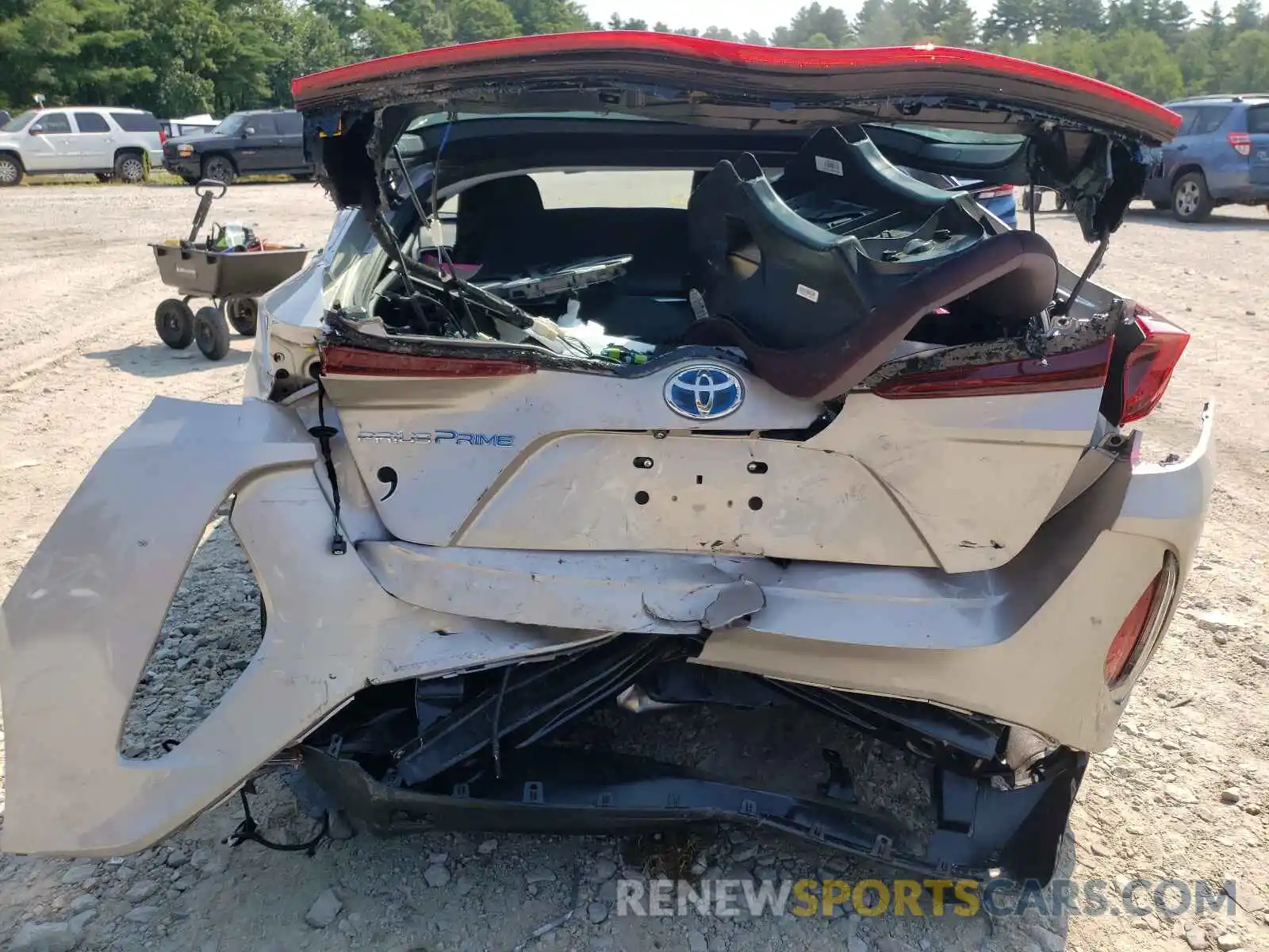 9 Photograph of a damaged car JTDKAMFP4M3195803 TOYOTA PRIUS 2021