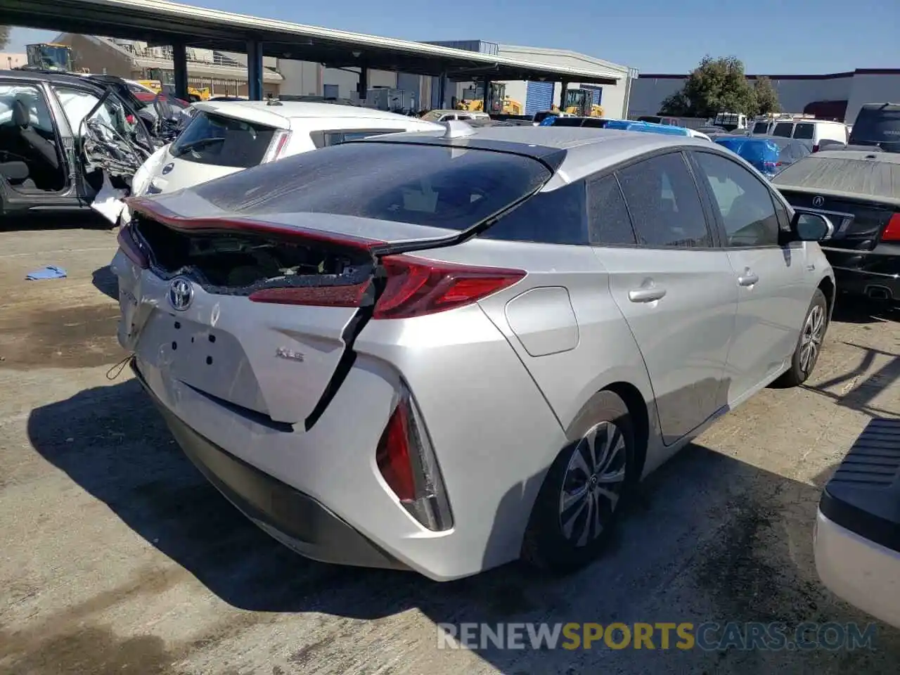 4 Photograph of a damaged car JTDKAMFP5M3171056 TOYOTA PRIUS 2021