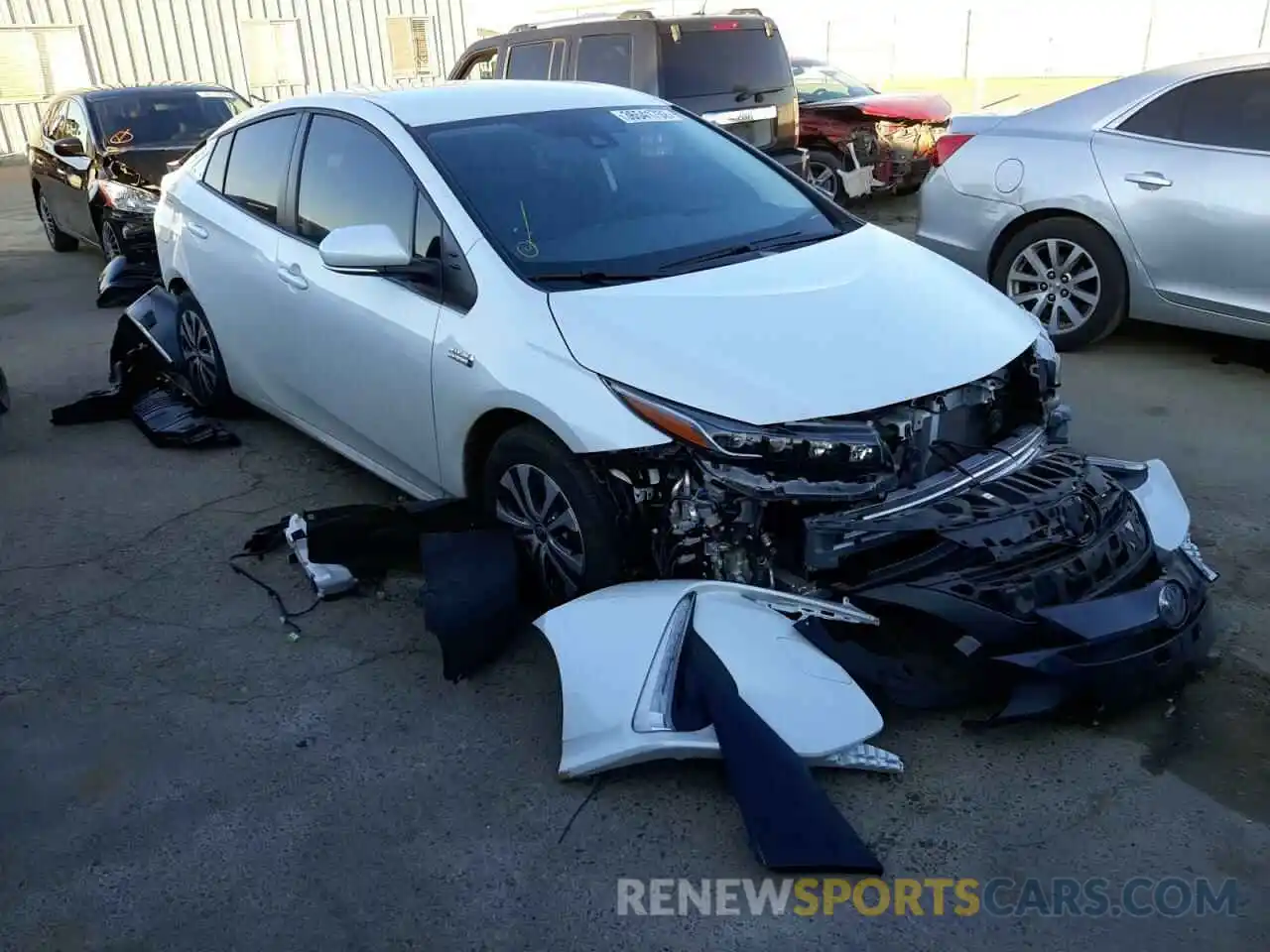 1 Photograph of a damaged car JTDKAMFP5M3195311 TOYOTA PRIUS 2021