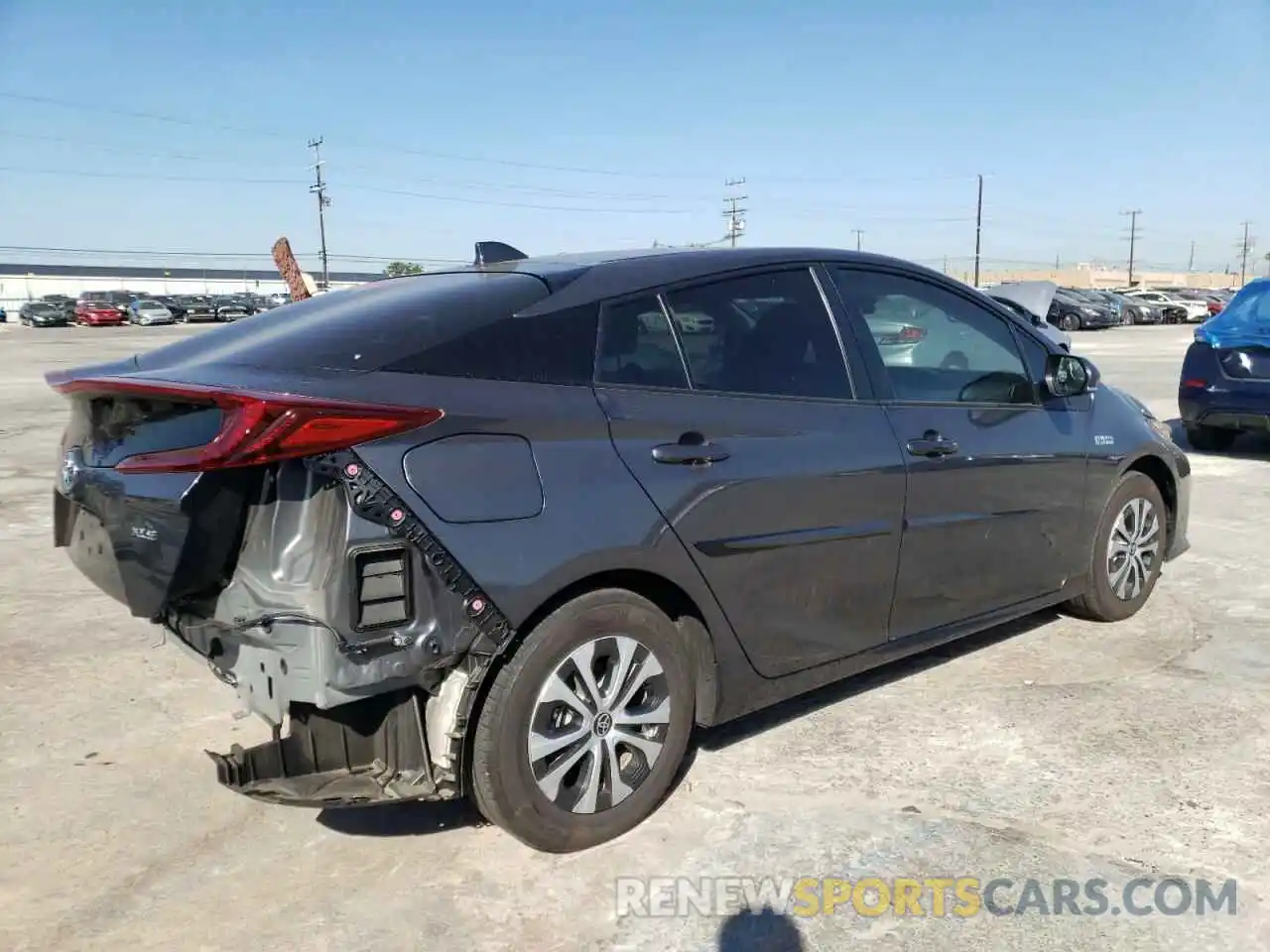 4 Photograph of a damaged car JTDKAMFP5M3195342 TOYOTA PRIUS 2021