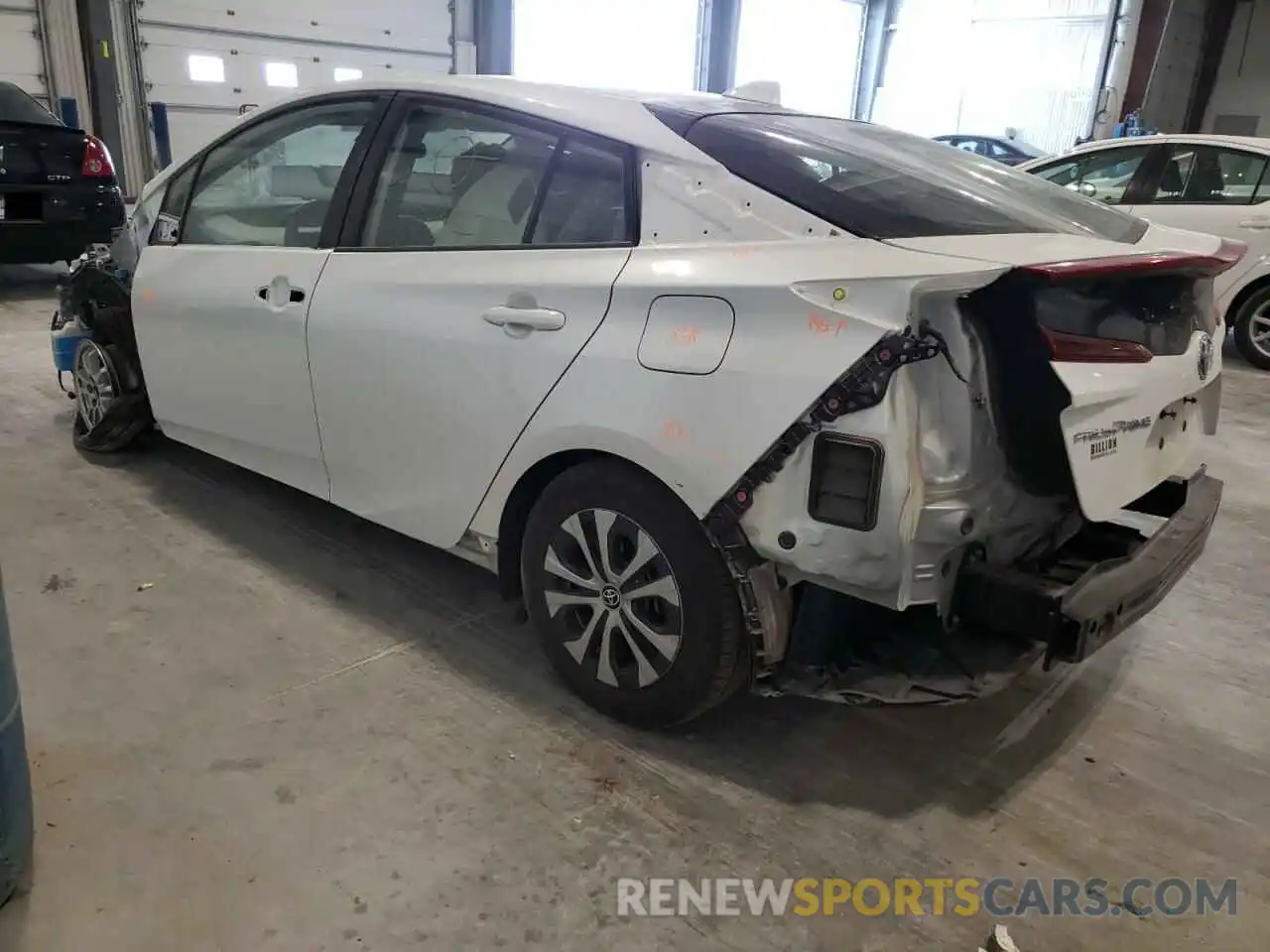 3 Photograph of a damaged car JTDKAMFP6M3171972 TOYOTA PRIUS 2021