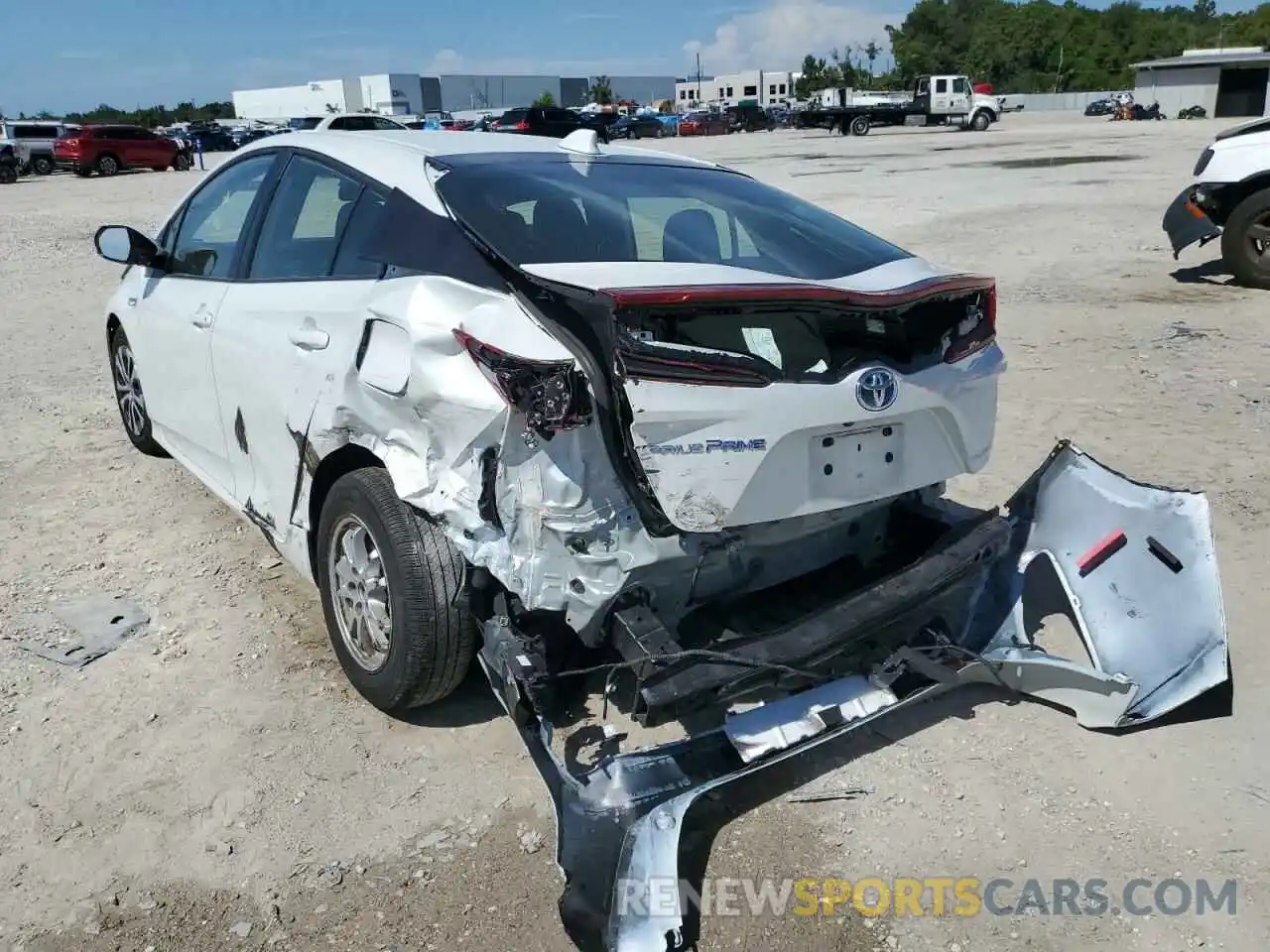 3 Photograph of a damaged car JTDKAMFP6M3189243 TOYOTA PRIUS 2021