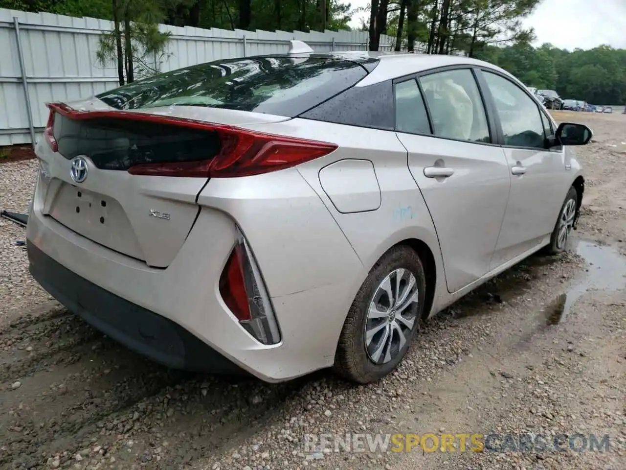 4 Фотография поврежденного автомобиля JTDKAMFP7M3177585 TOYOTA PRIUS 2021