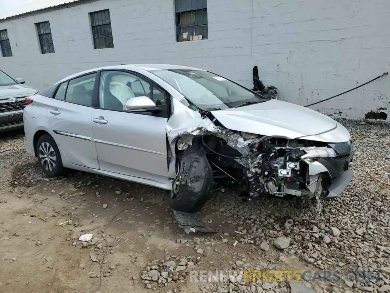 4 Photograph of a damaged car JTDKAMFP8M3165798 TOYOTA PRIUS 2021