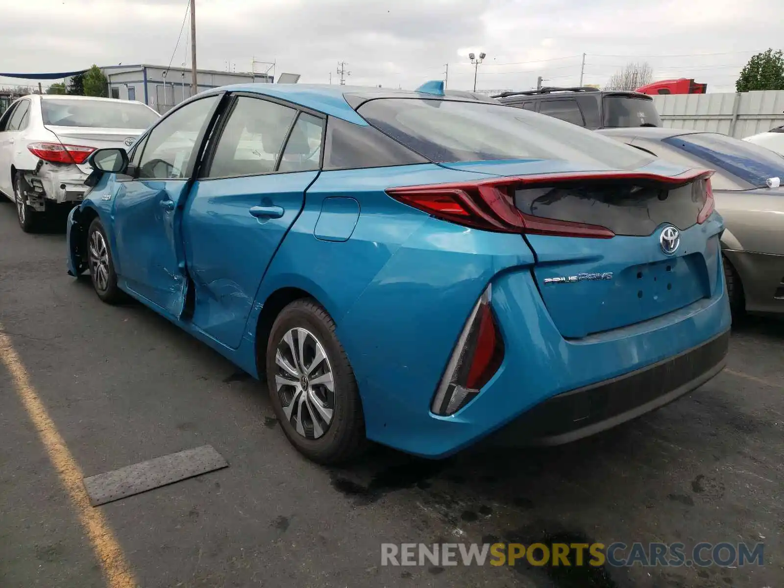 3 Photograph of a damaged car JTDKAMFP8M3169303 TOYOTA PRIUS 2021