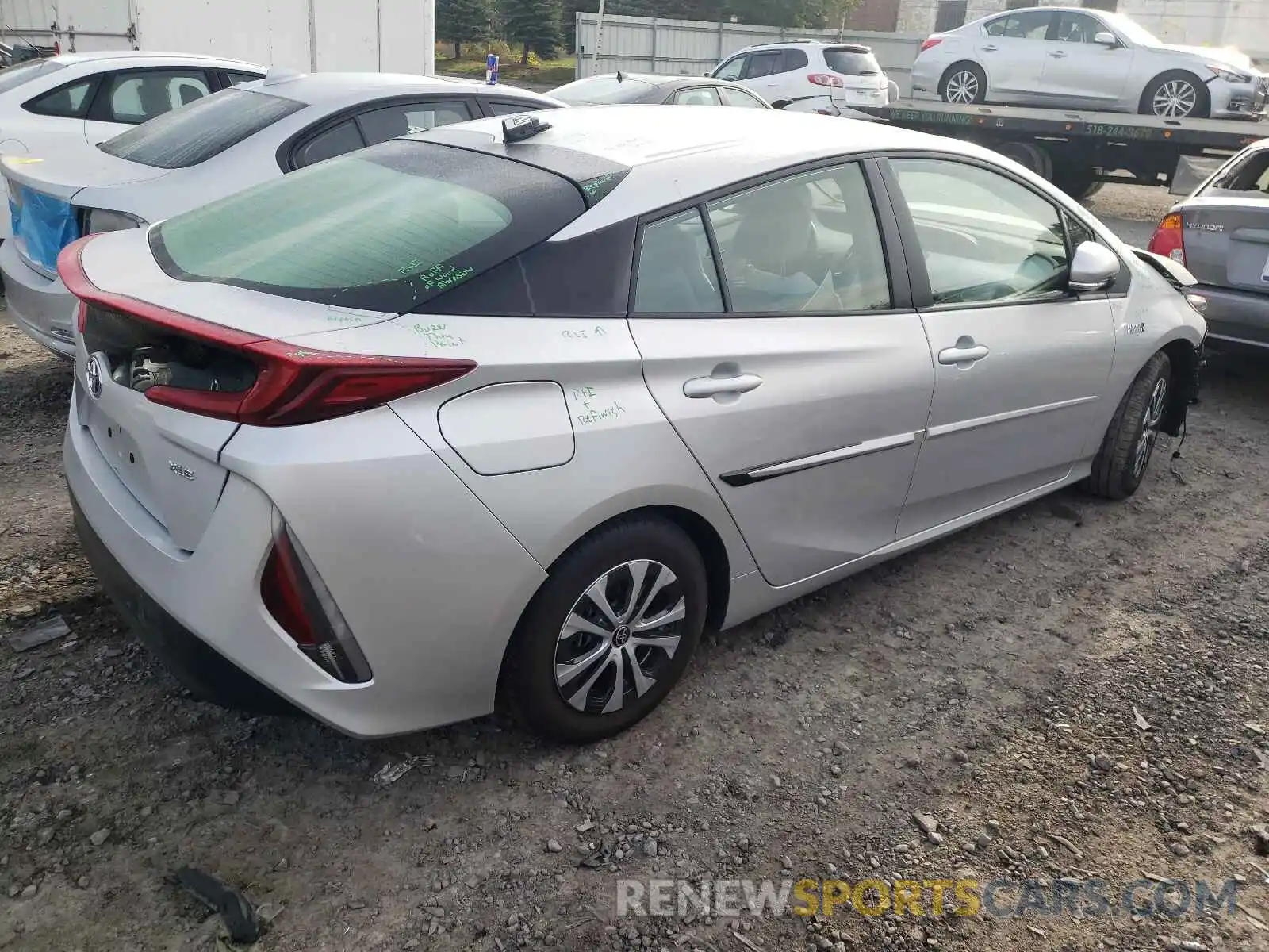 4 Photograph of a damaged car JTDKAMFP8M3171374 TOYOTA PRIUS 2021