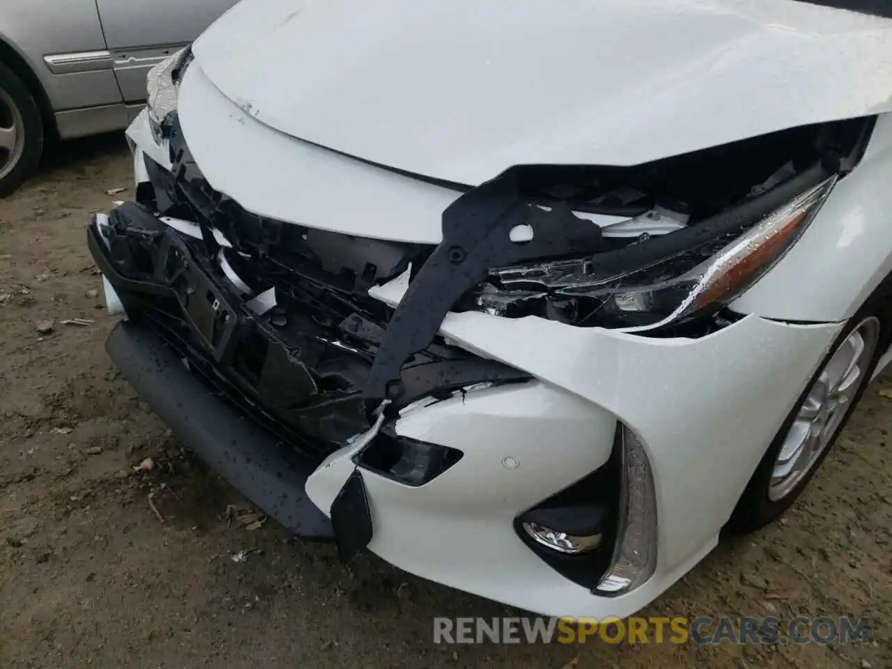 9 Photograph of a damaged car JTDKAMFP8M3182276 TOYOTA PRIUS 2021