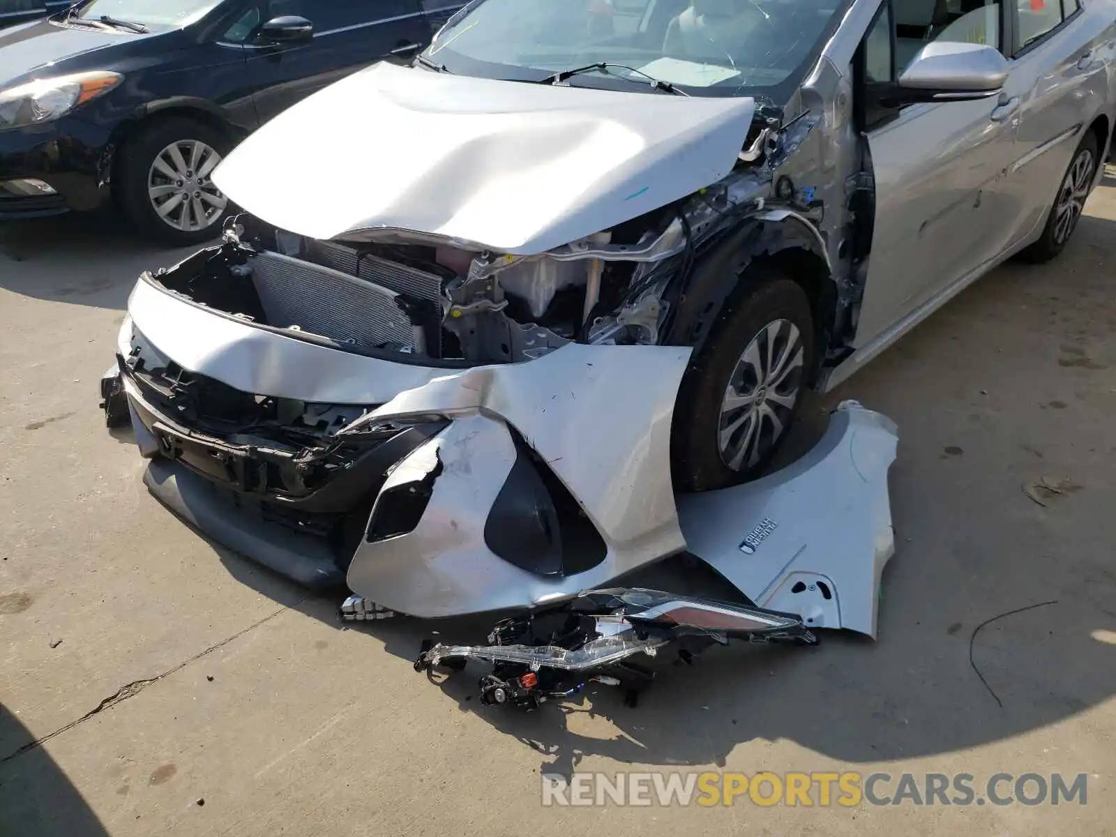 9 Photograph of a damaged car JTDKAMFP8M3183606 TOYOTA PRIUS 2021