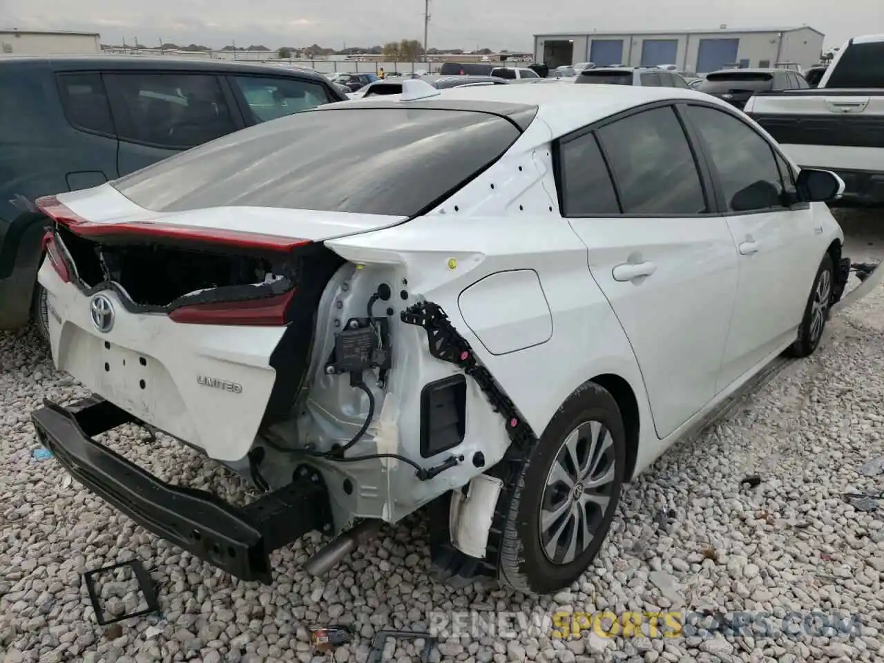 4 Photograph of a damaged car JTDKAMFP9M3168516 TOYOTA PRIUS 2021