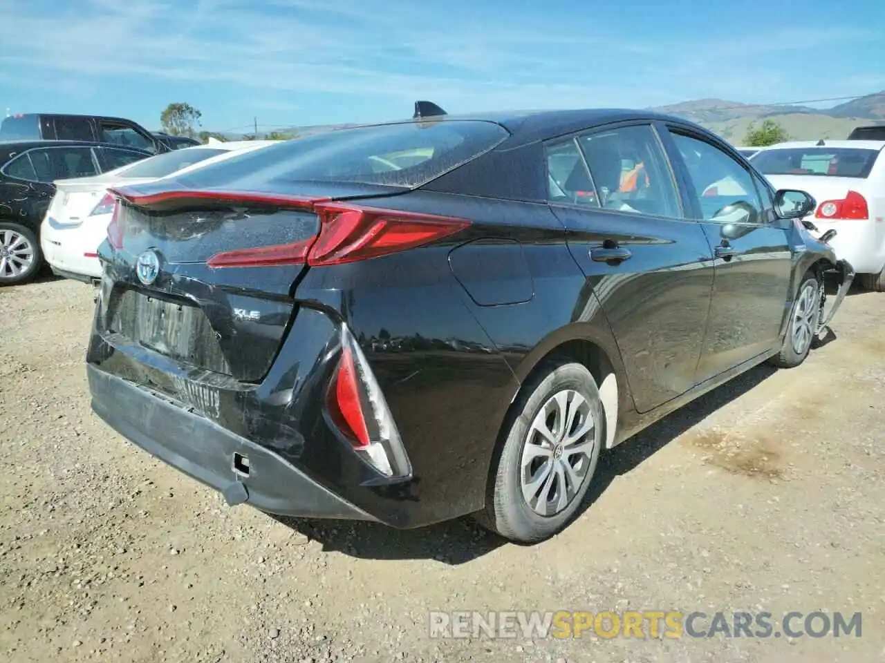 4 Photograph of a damaged car JTDKAMFP9M3175398 TOYOTA PRIUS 2021