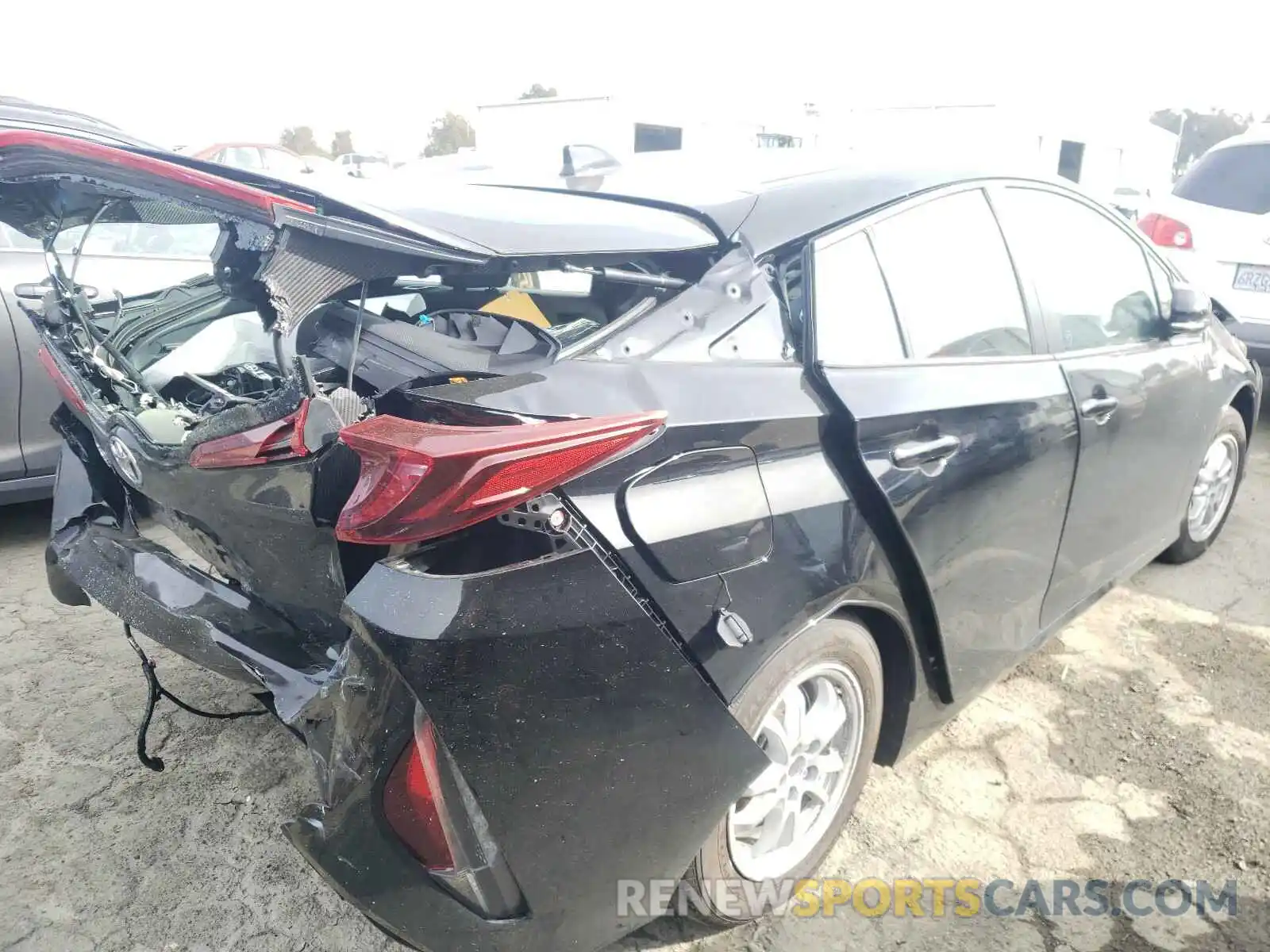 4 Фотография поврежденного автомобиля JTDKAMFPXM3176639 TOYOTA PRIUS 2021
