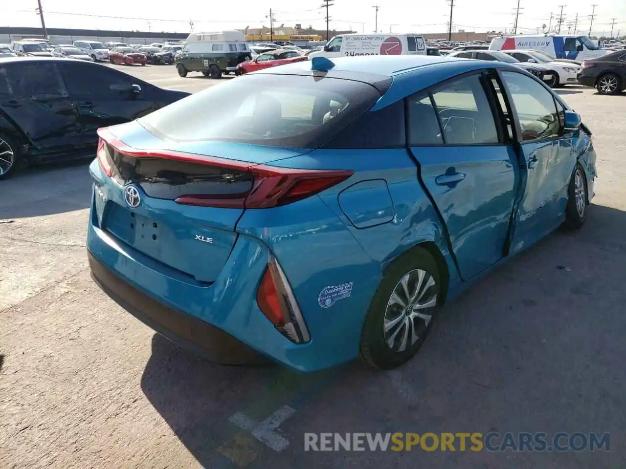 4 Фотография поврежденного автомобиля JTDKAMFPXM3180691 TOYOTA PRIUS 2021