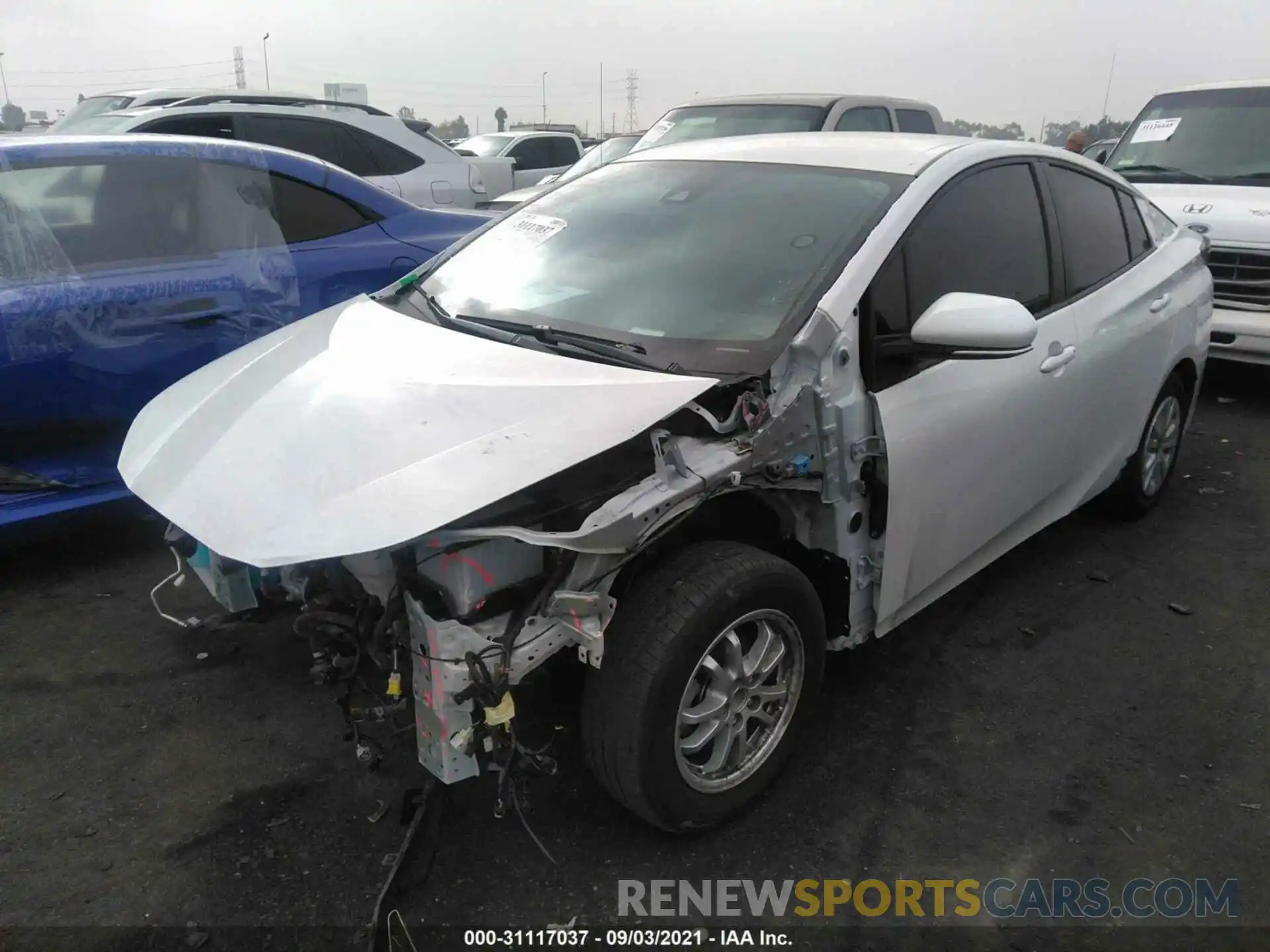 2 Фотография поврежденного автомобиля JTDKAMFU0M3127214 TOYOTA PRIUS 2021