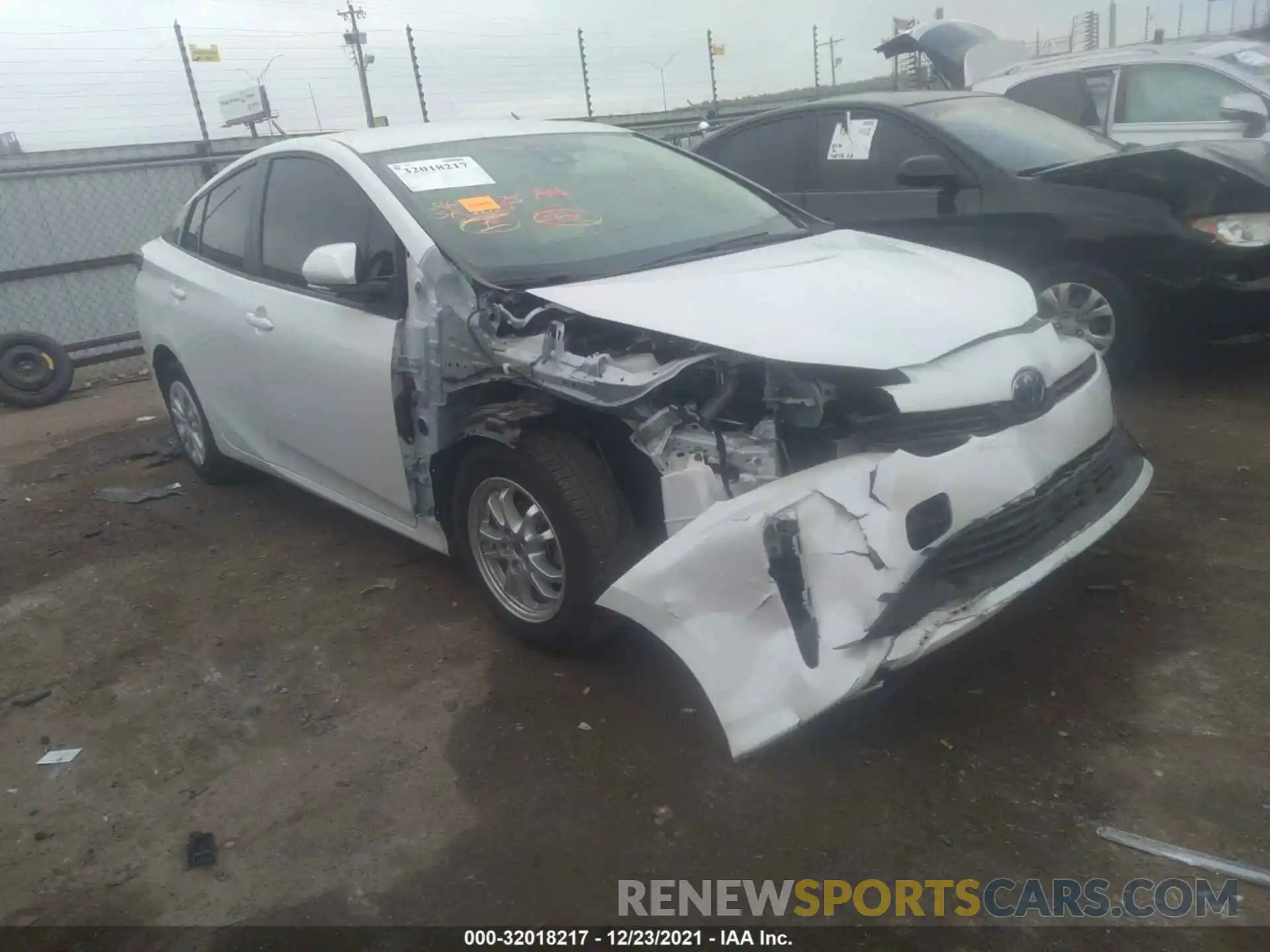 1 Photograph of a damaged car JTDKAMFU0M3132204 TOYOTA PRIUS 2021