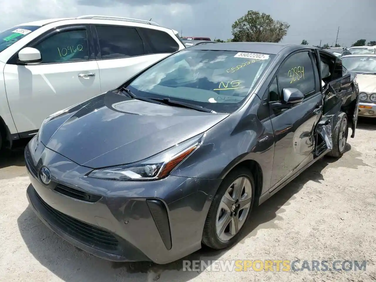 2 Photograph of a damaged car JTDKAMFU0M3137189 TOYOTA PRIUS 2021