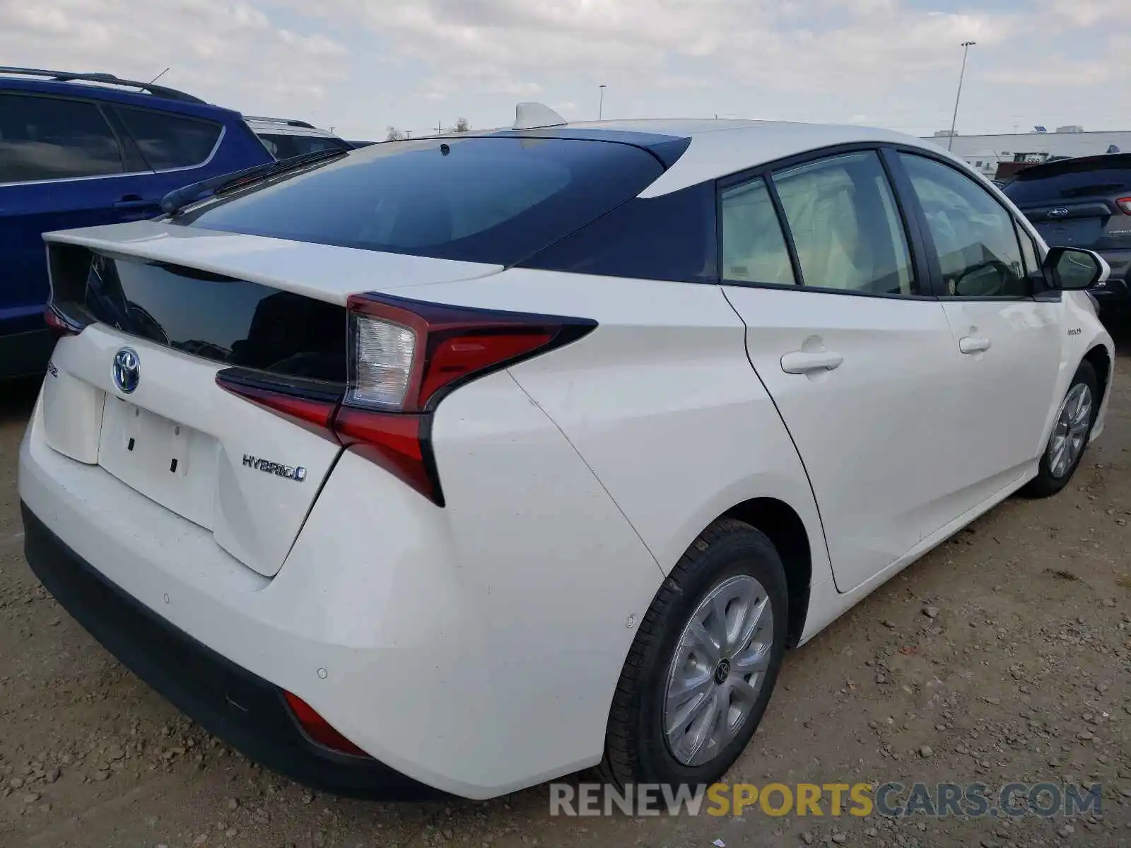 4 Photograph of a damaged car JTDKAMFU0M3148225 TOYOTA PRIUS 2021