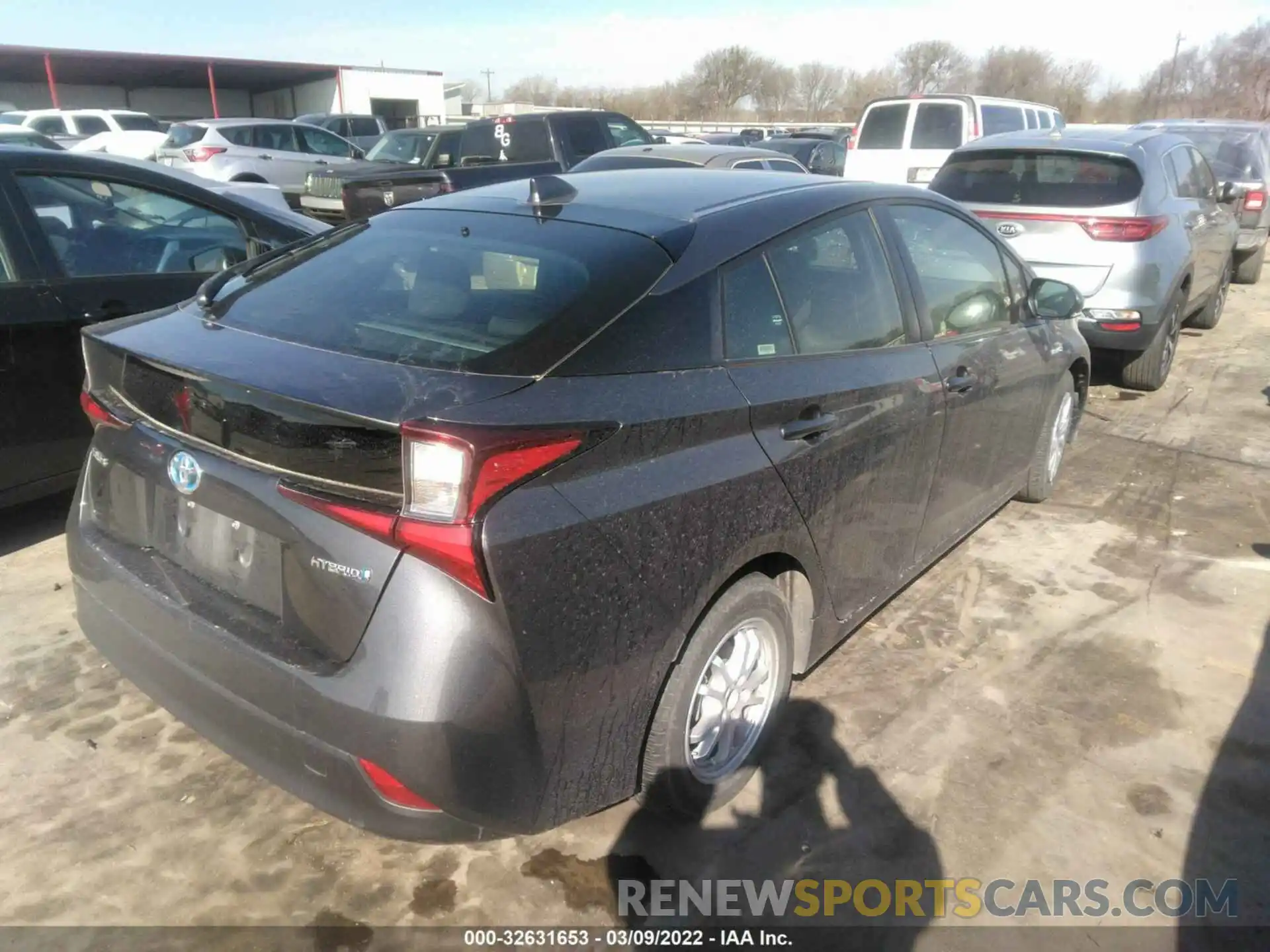 4 Photograph of a damaged car JTDKAMFU0M3148645 TOYOTA PRIUS 2021