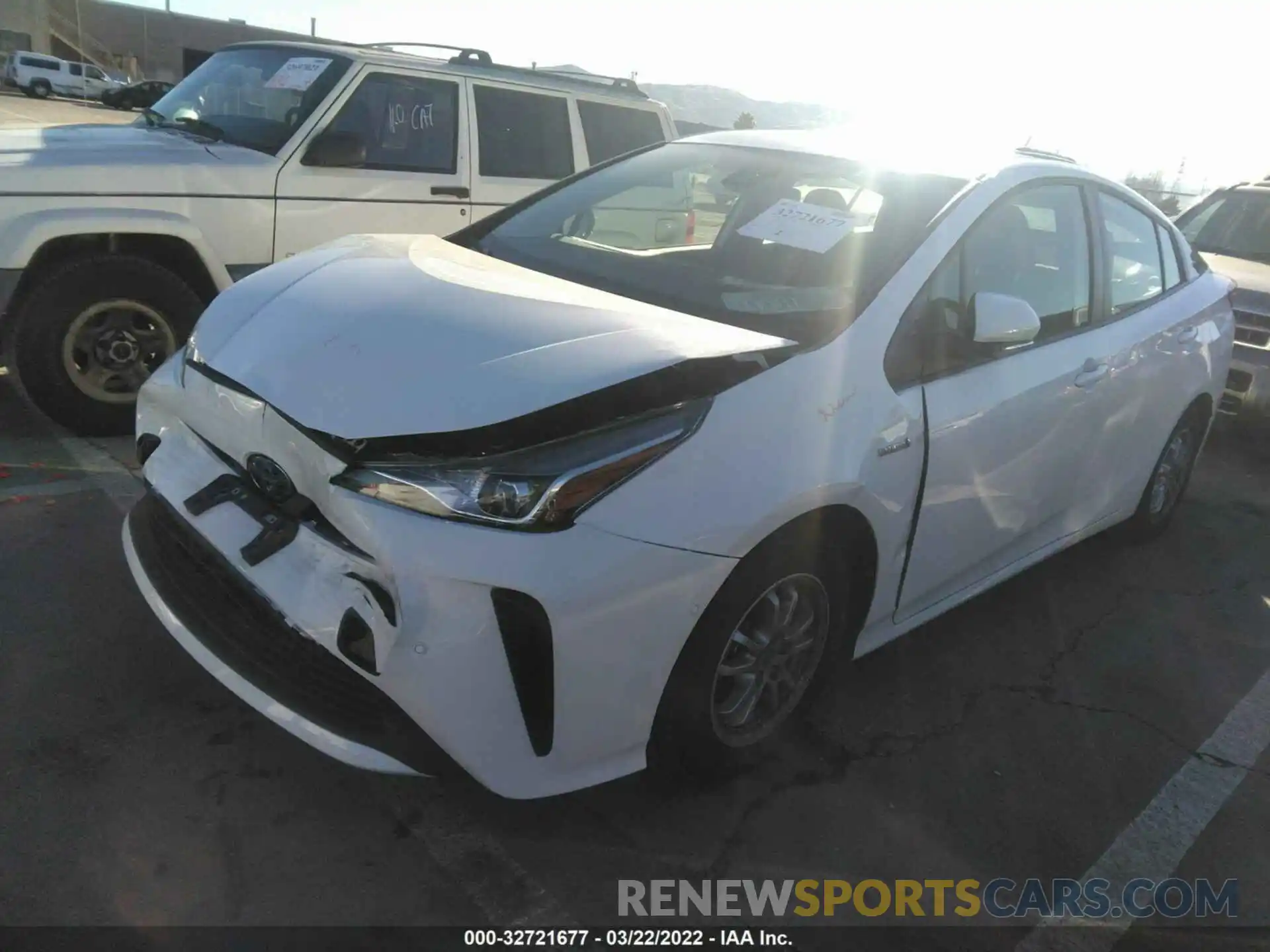 2 Фотография поврежденного автомобиля JTDKAMFU0M3149875 TOYOTA PRIUS 2021