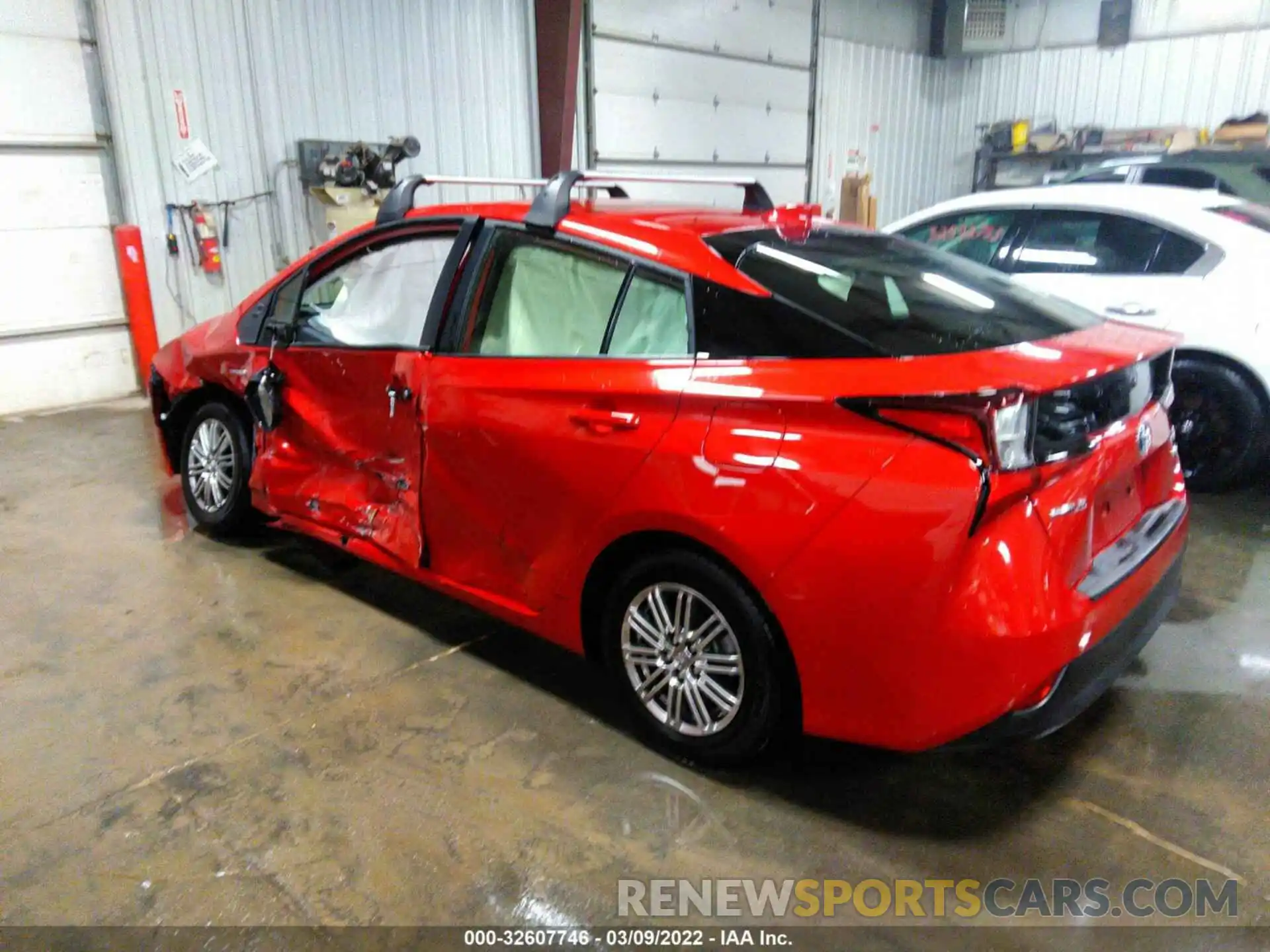 3 Photograph of a damaged car JTDKAMFU0M3151996 TOYOTA PRIUS 2021