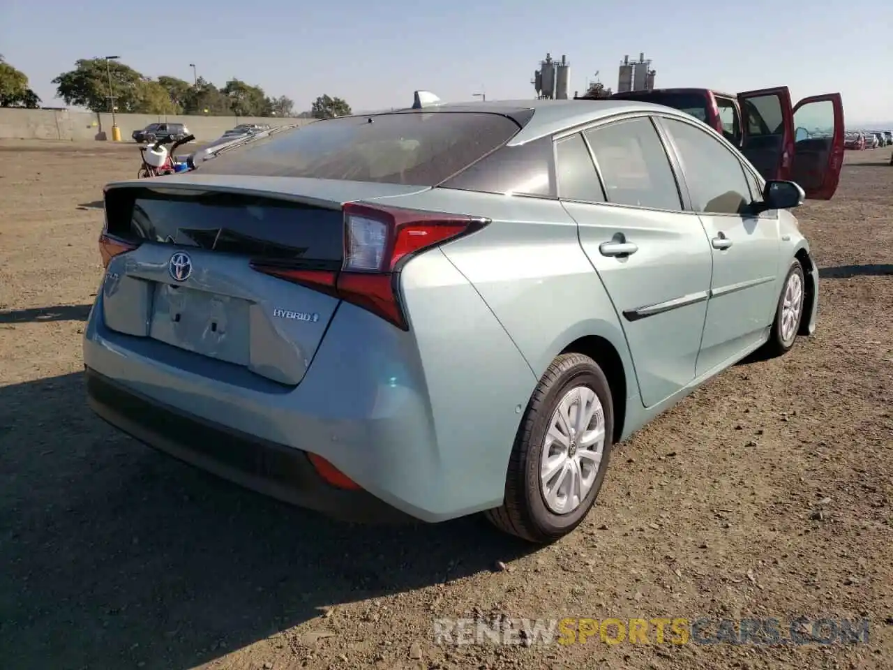 4 Photograph of a damaged car JTDKAMFU1M3127450 TOYOTA PRIUS 2021