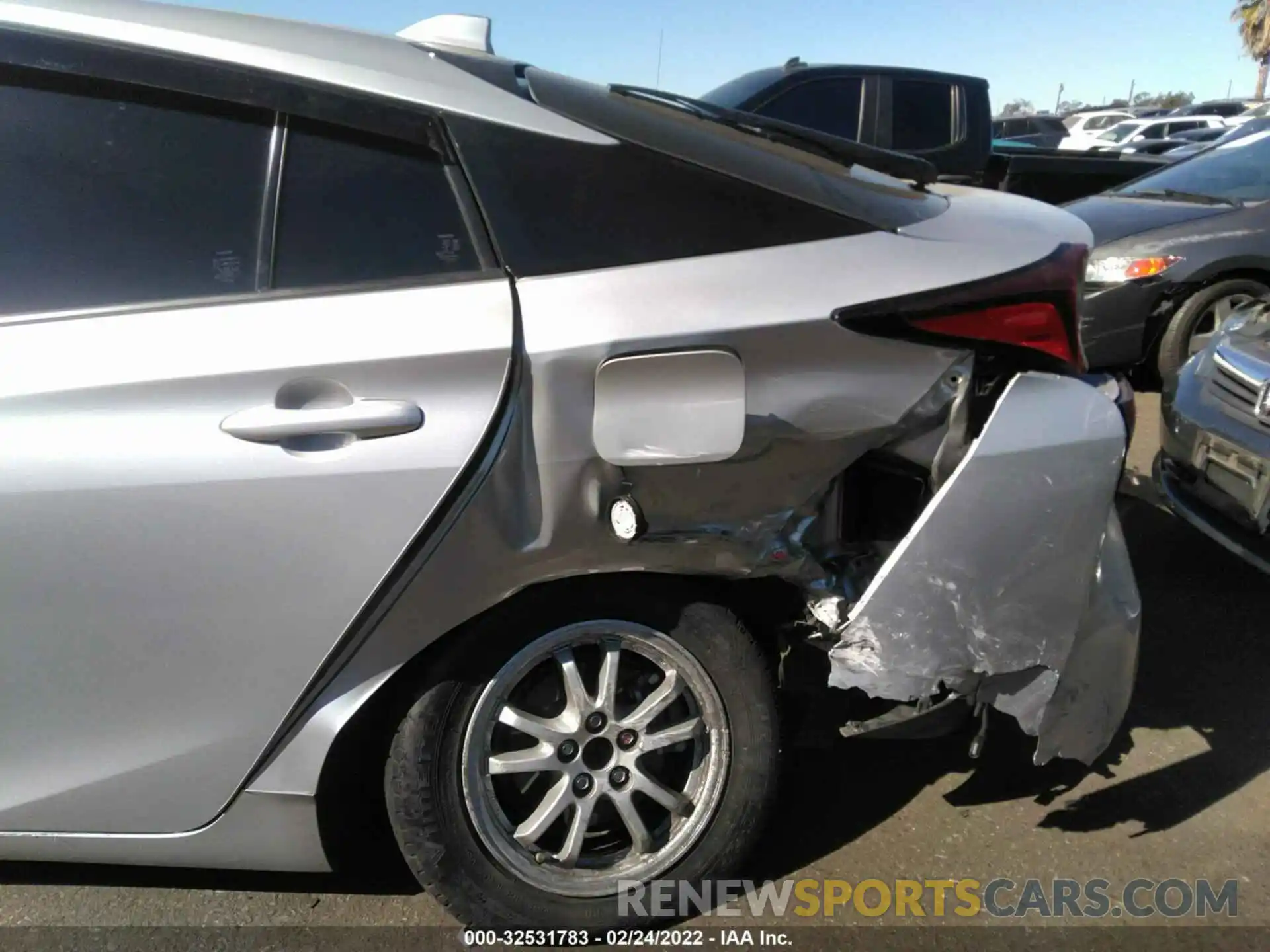 6 Photograph of a damaged car JTDKAMFU1M3130509 TOYOTA PRIUS 2021