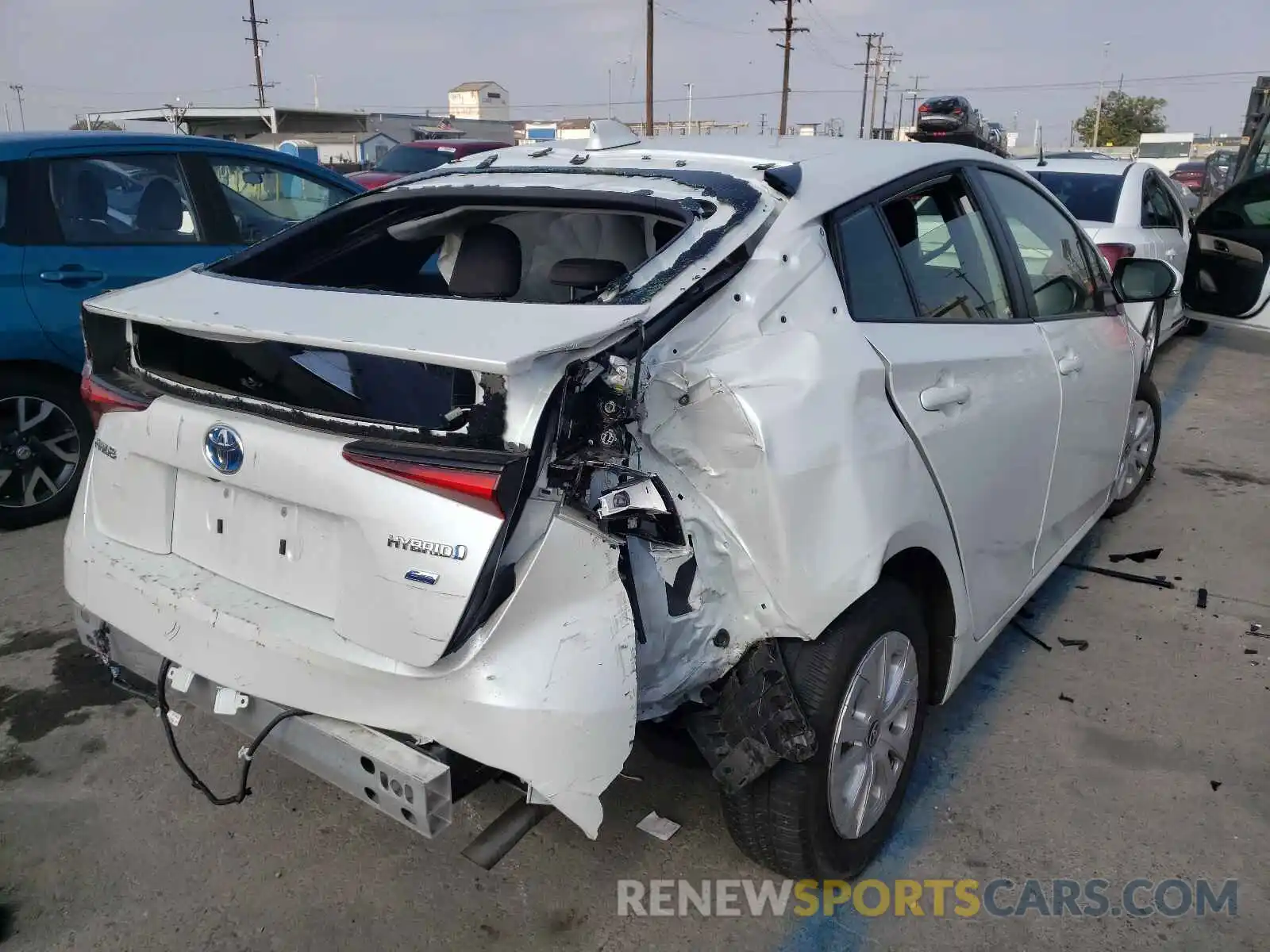 4 Photograph of a damaged car JTDKAMFU1M3139646 TOYOTA PRIUS 2021