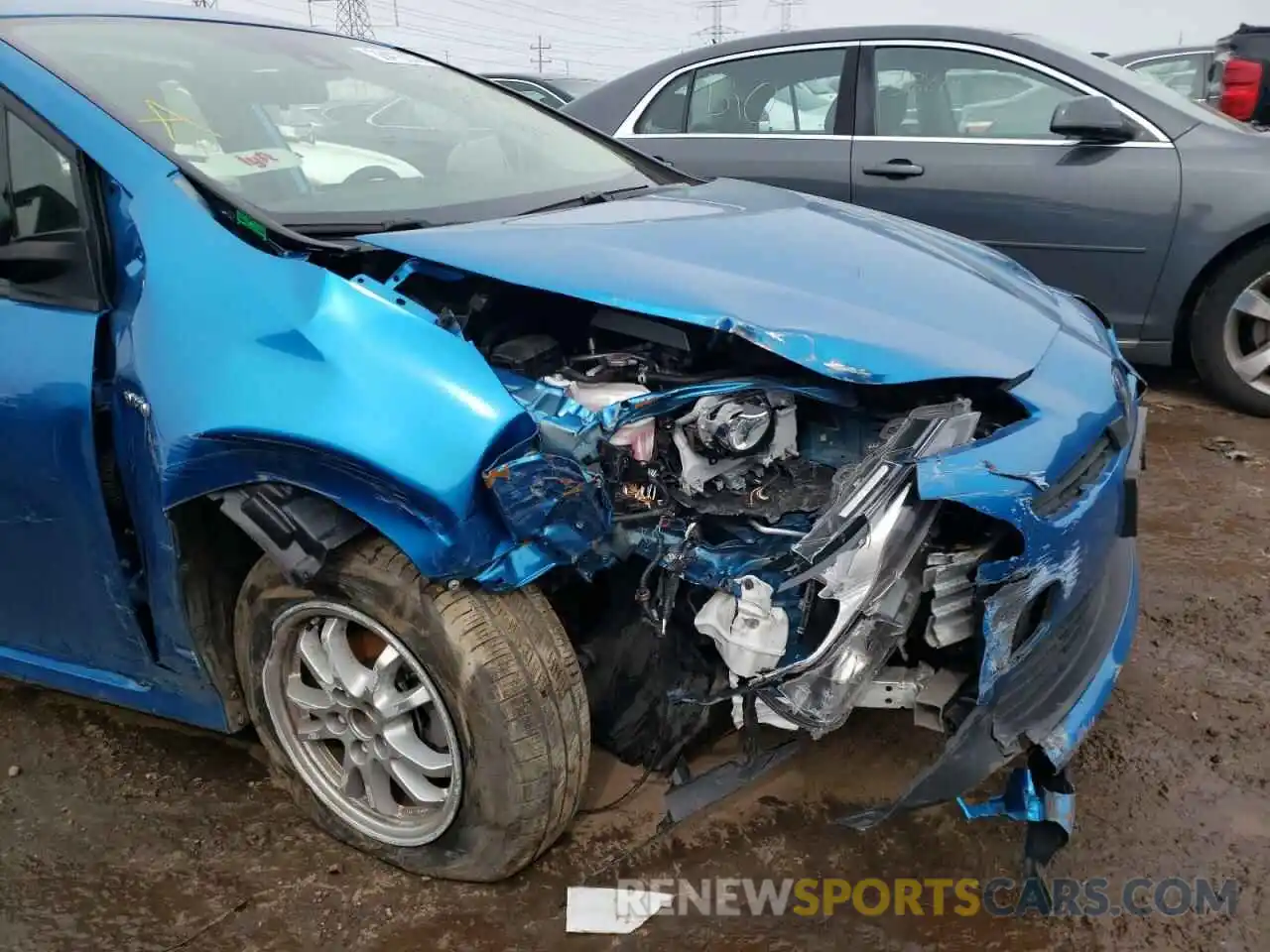 9 Photograph of a damaged car JTDKAMFU1M3143924 TOYOTA PRIUS 2021