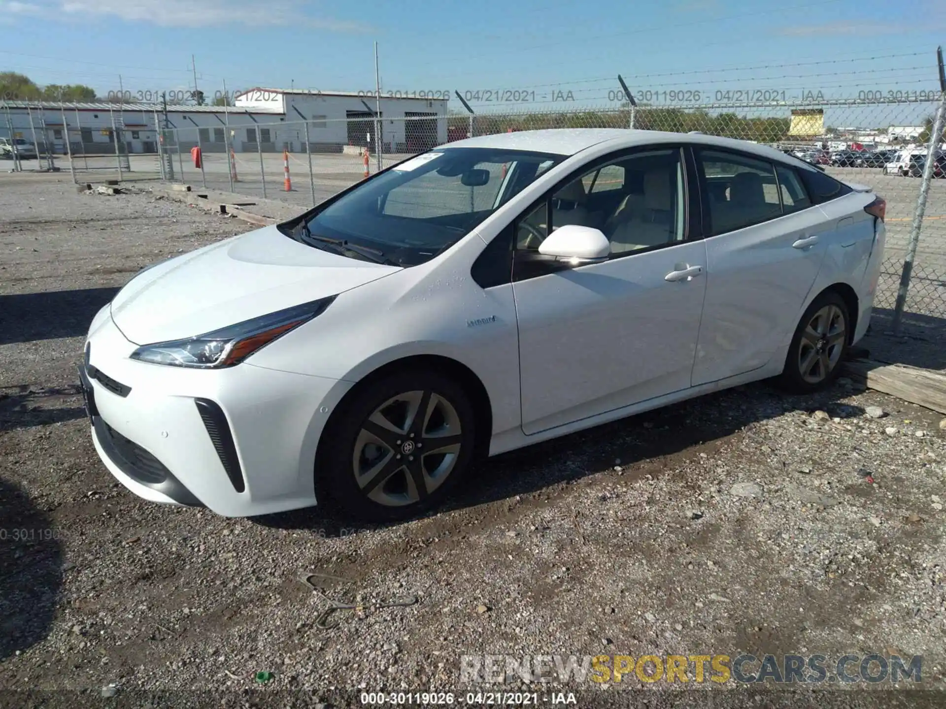 2 Фотография поврежденного автомобиля JTDKAMFU2M3127554 TOYOTA PRIUS 2021