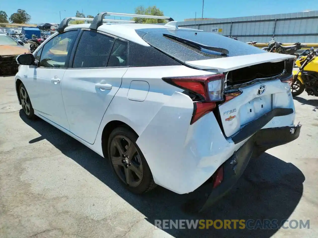 3 Photograph of a damaged car JTDKAMFU2M3130762 TOYOTA PRIUS 2021