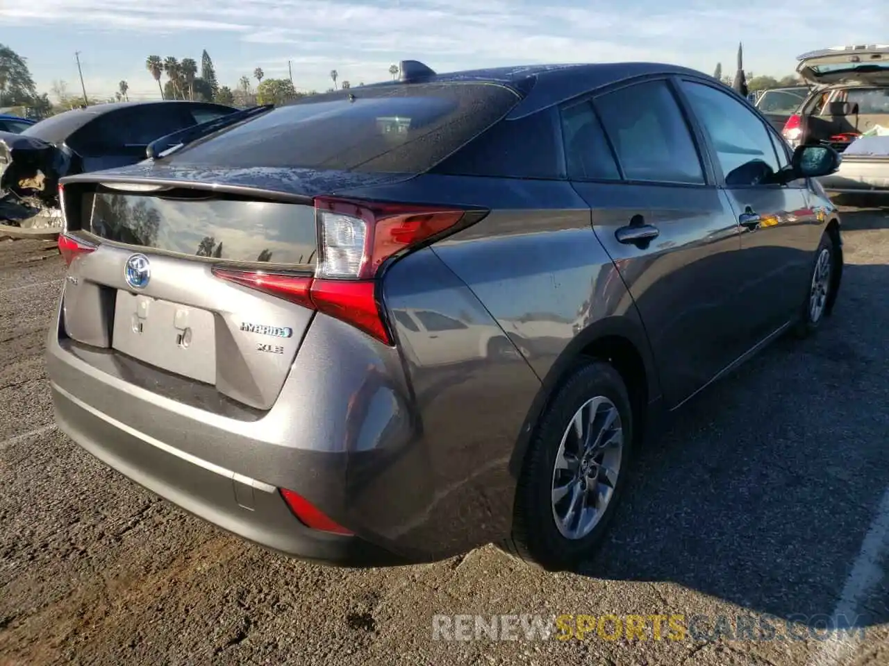 4 Photograph of a damaged car JTDKAMFU2M3133595 TOYOTA PRIUS 2021