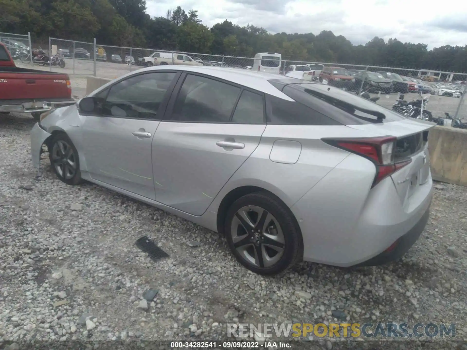 3 Photograph of a damaged car JTDKAMFU2M3145570 TOYOTA PRIUS 2021