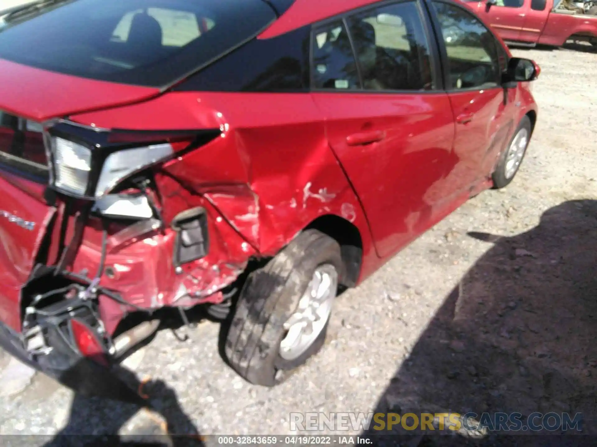 6 Photograph of a damaged car JTDKAMFU3M3146274 TOYOTA PRIUS 2021