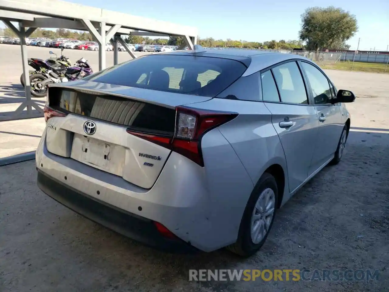 4 Photograph of a damaged car JTDKAMFU3M3146761 TOYOTA PRIUS 2021