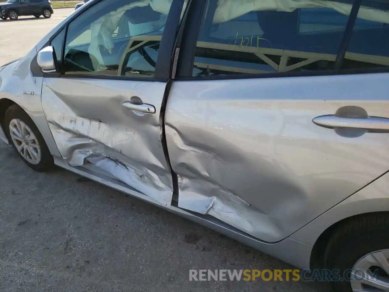 9 Photograph of a damaged car JTDKAMFU3M3146761 TOYOTA PRIUS 2021