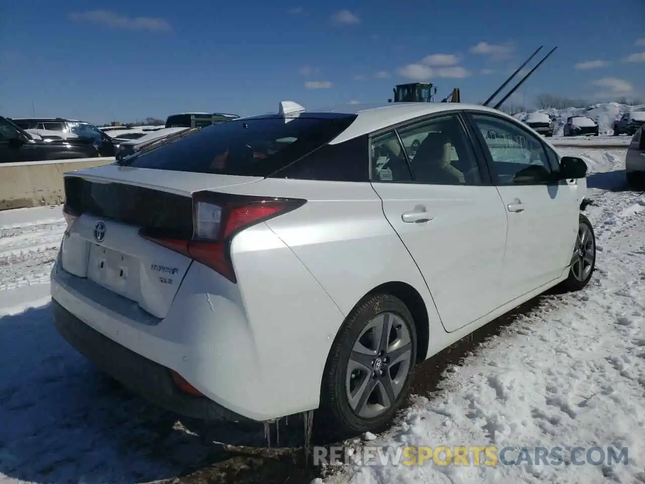 4 Photograph of a damaged car JTDKAMFU4M3128334 TOYOTA PRIUS 2021