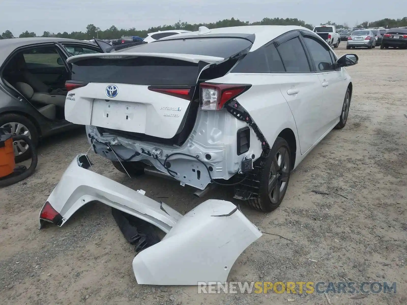 4 Photograph of a damaged car JTDKAMFU4M3129418 TOYOTA PRIUS 2021